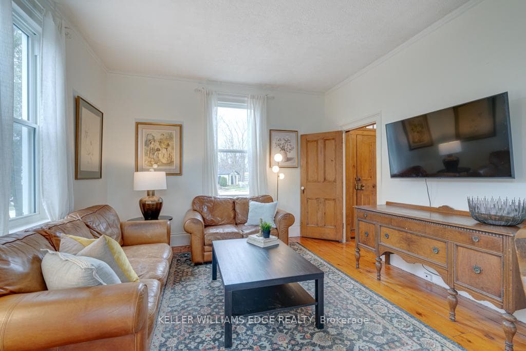 10 Badenoch Street photo 7