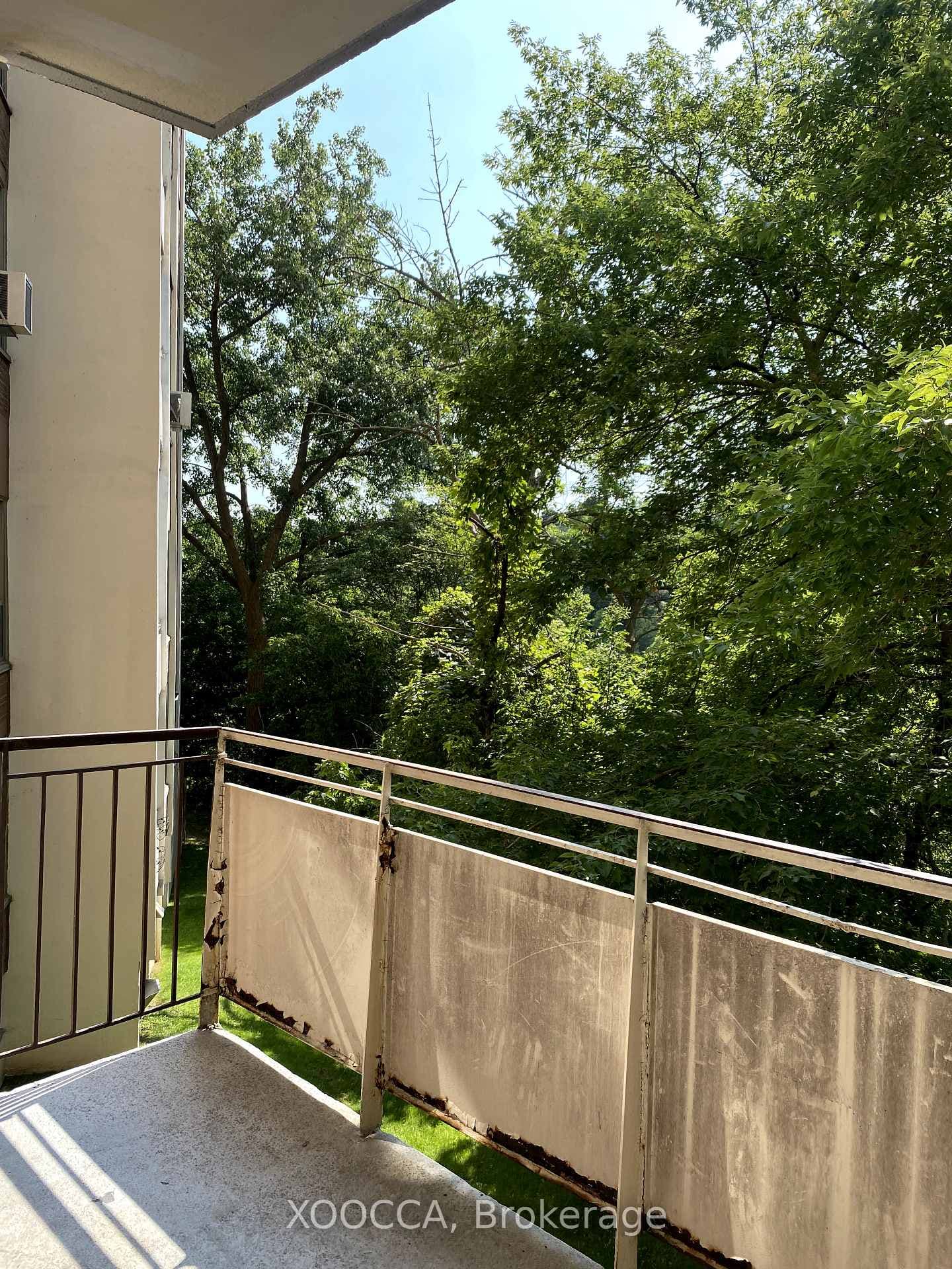 60 Pavane Link Way Unit R2-2 photo 22