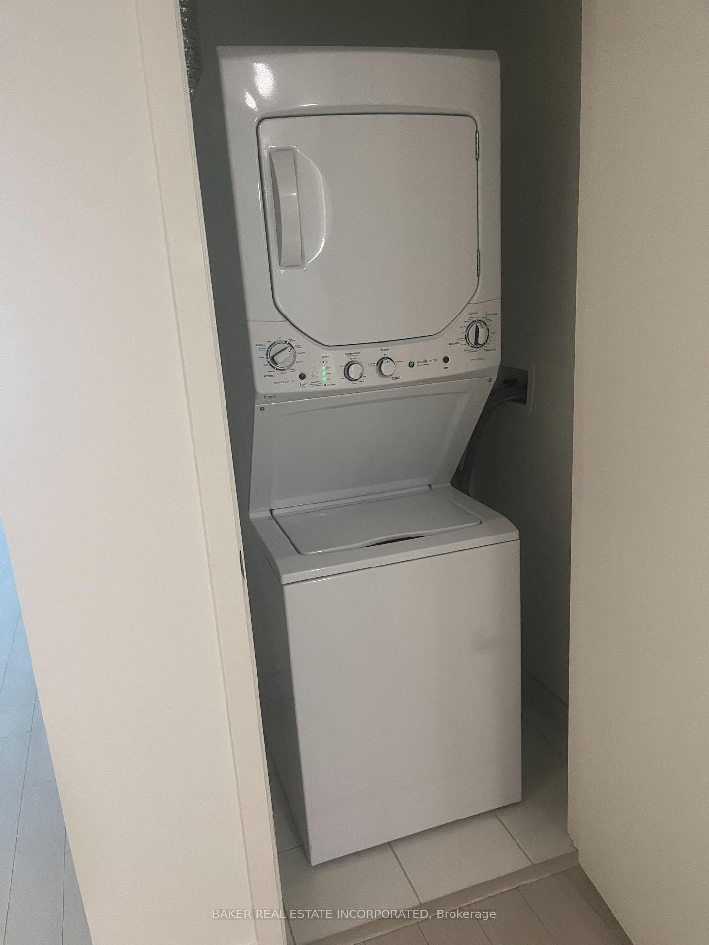 4010 Eglinton Avenue Unit 413 photo 15