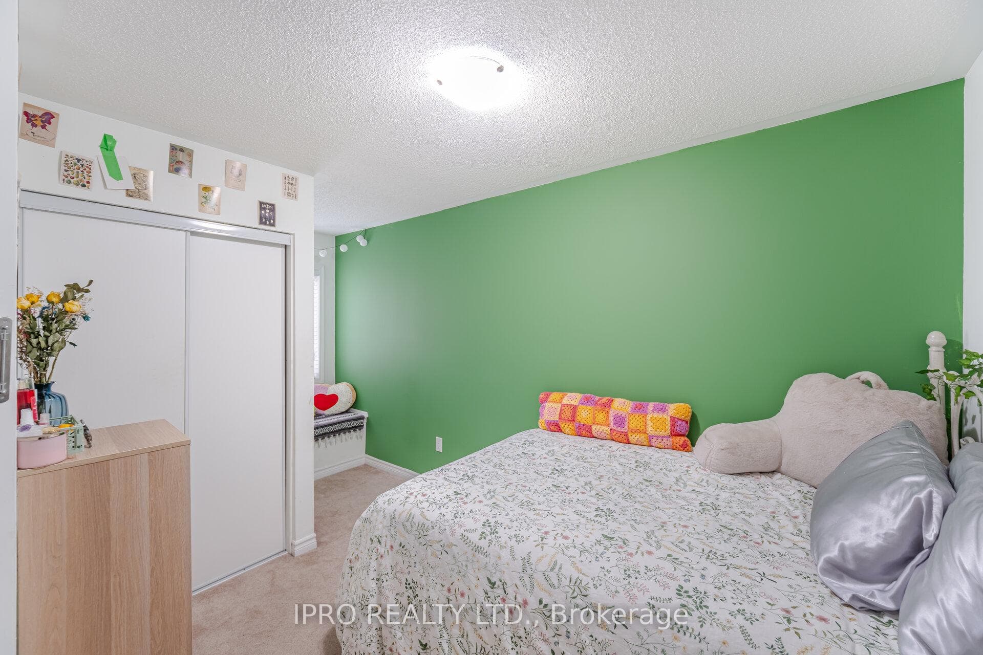 1543 HUSBAND Place photo 16