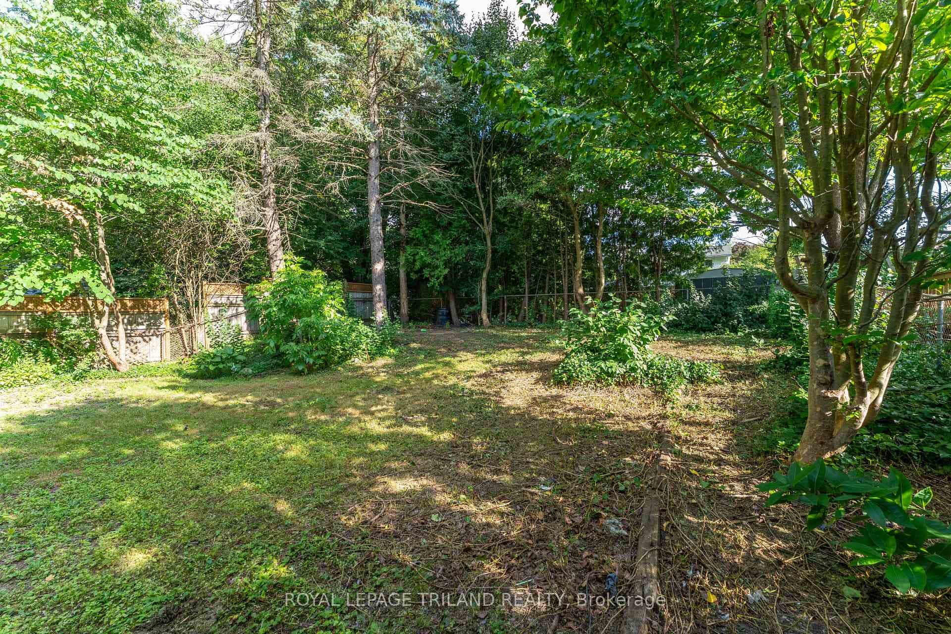 11 Crabtree Avenue photo 30