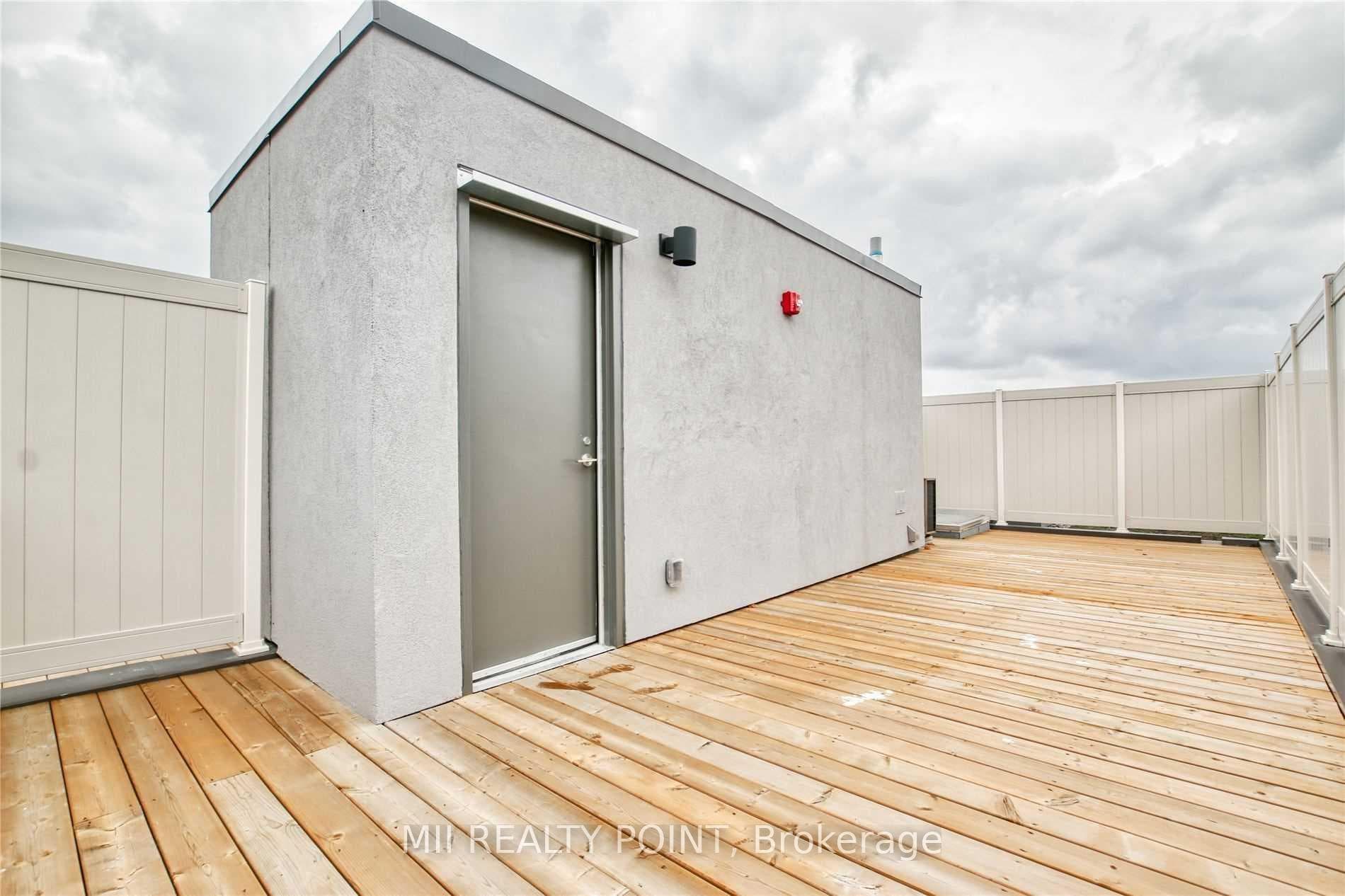 2100 Bridletowne Circ N/A Unit 323 photo 19