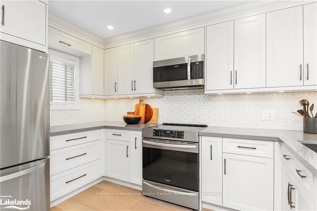 794 JOHNSTON PARK Avenue photo 8