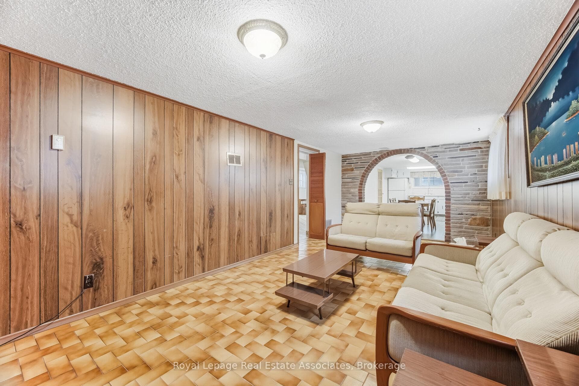 5 Rosewood Avenue photo 30