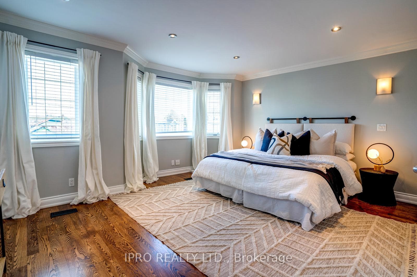 70 Inwood Avenue photo 22