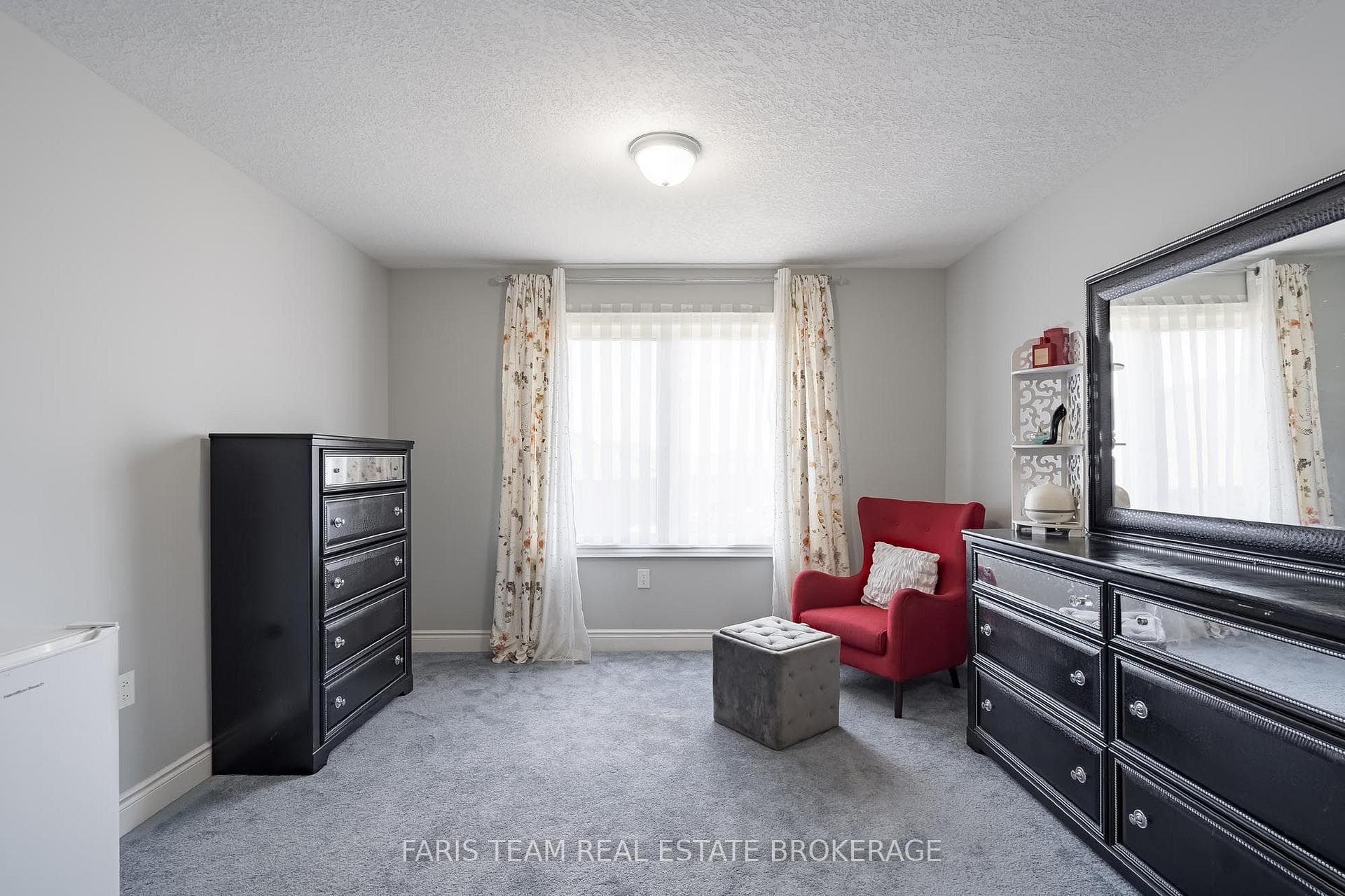 236 Eighth Avenue photo 27