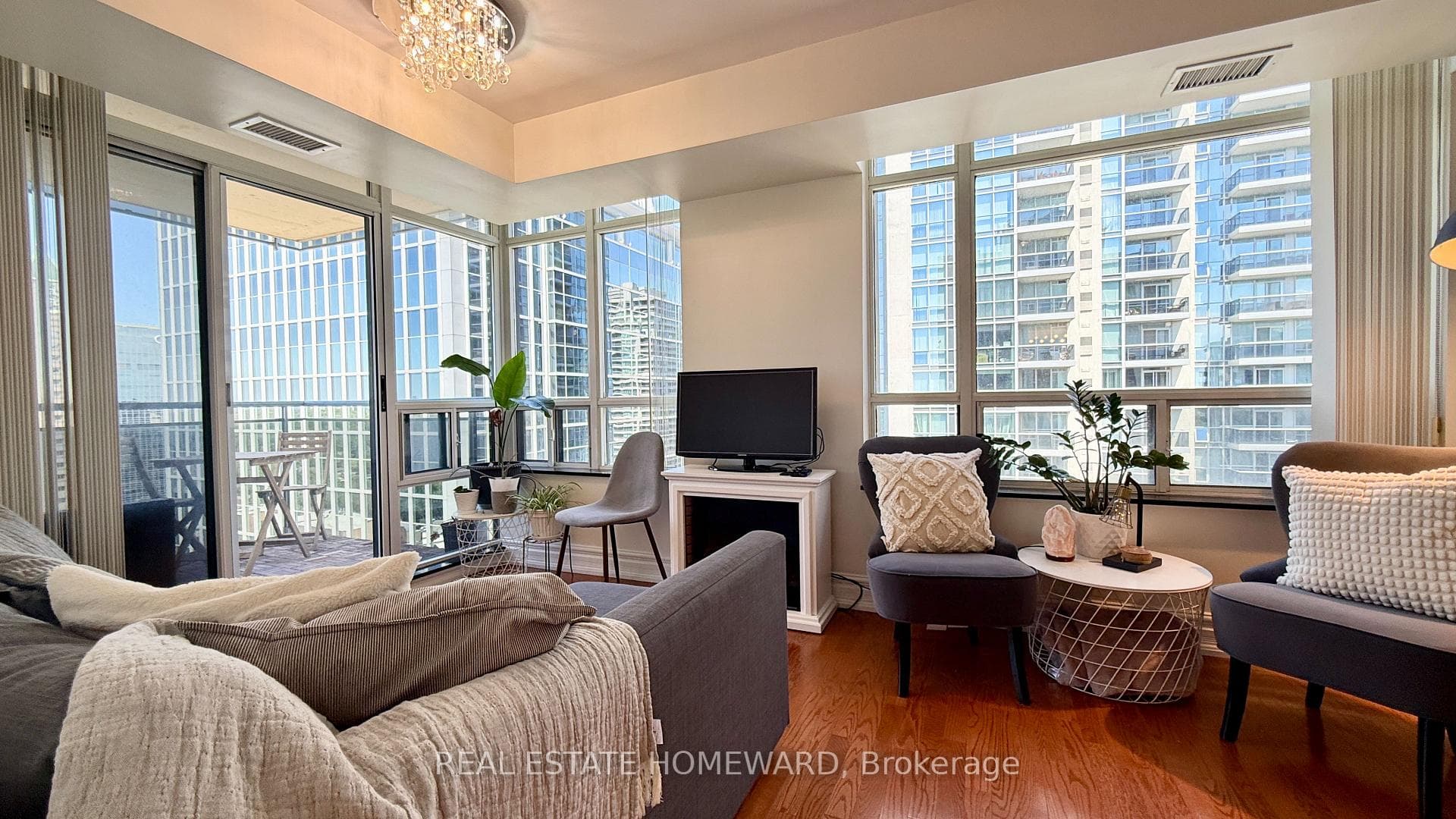 Corner Unit with Floor to Ciling Windows