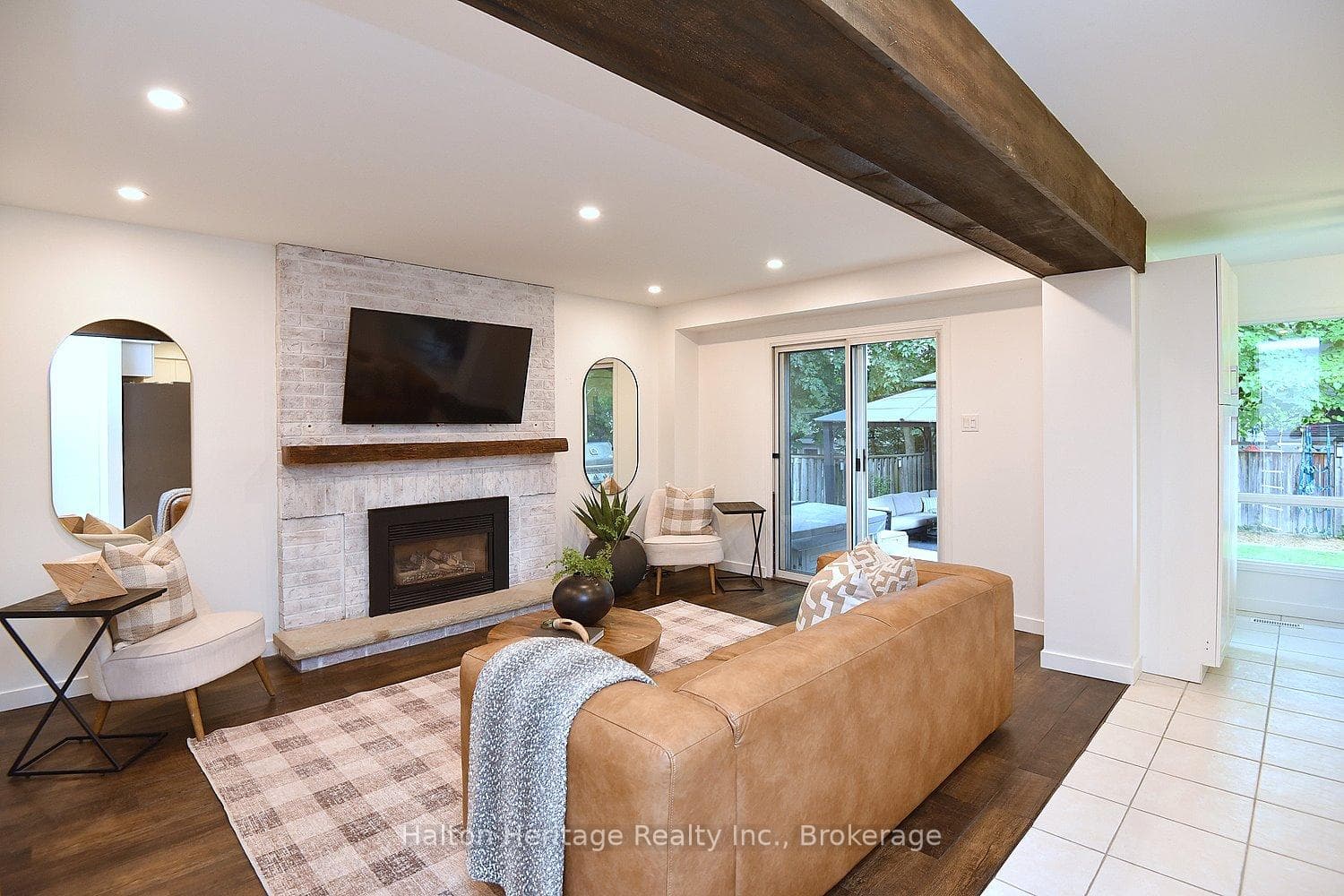 2039 Hunters Wood Drive photo 19