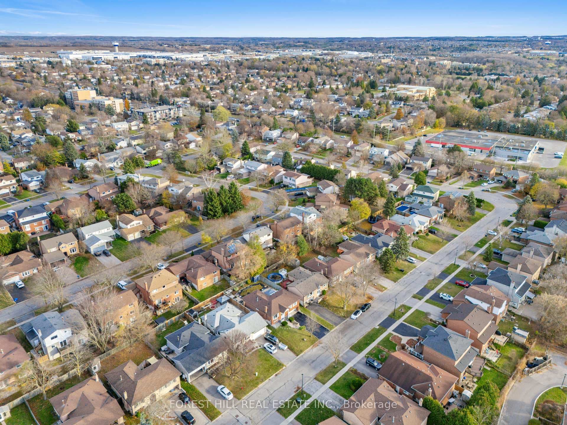 119 Eastman Crescent photo 40