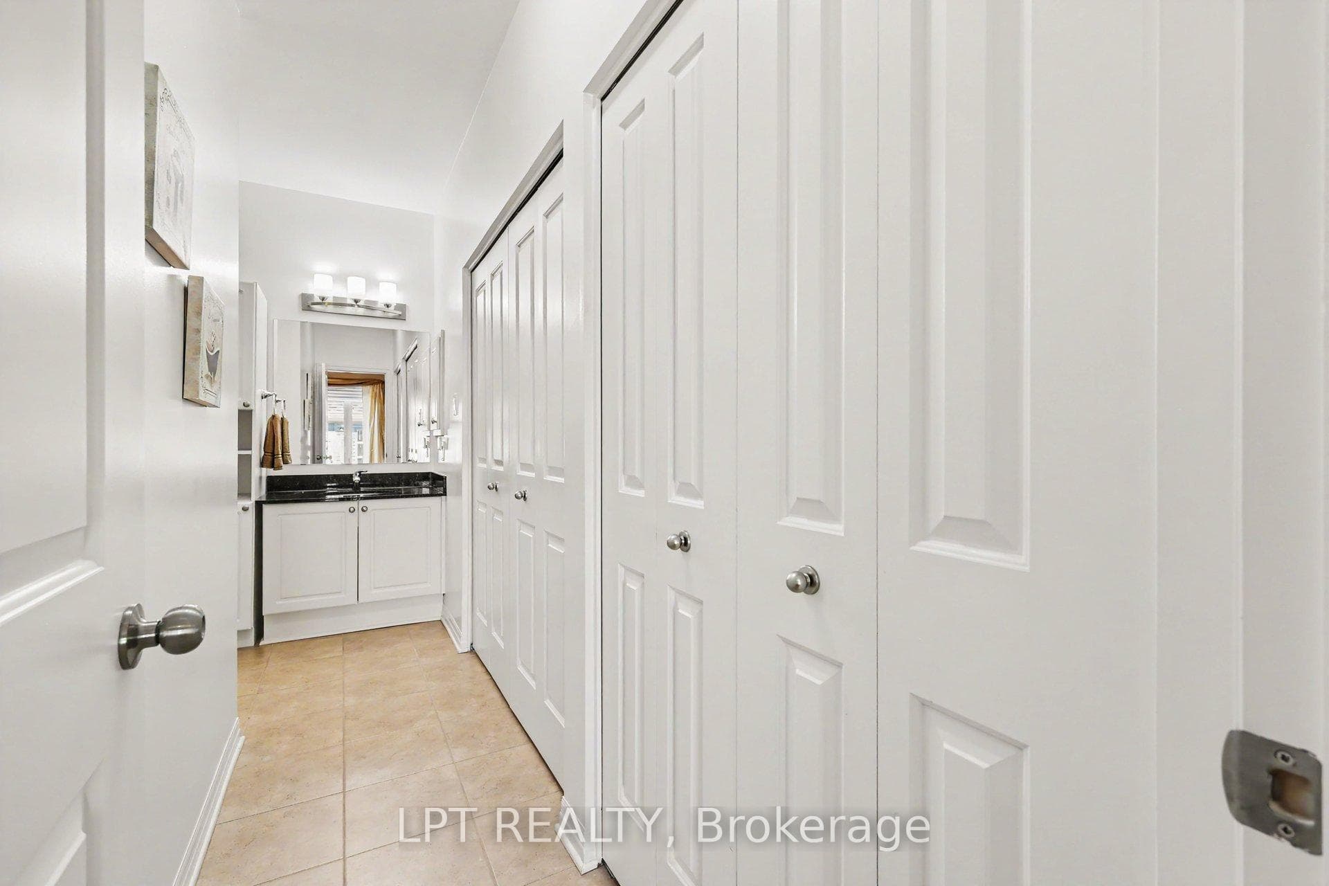 392 Bamburgh Way photo 18