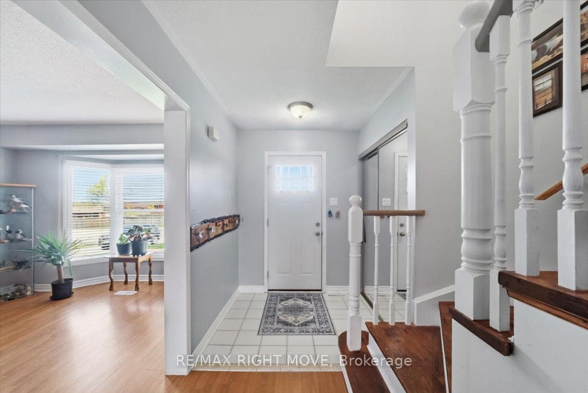 470 st vincent Street photo 20