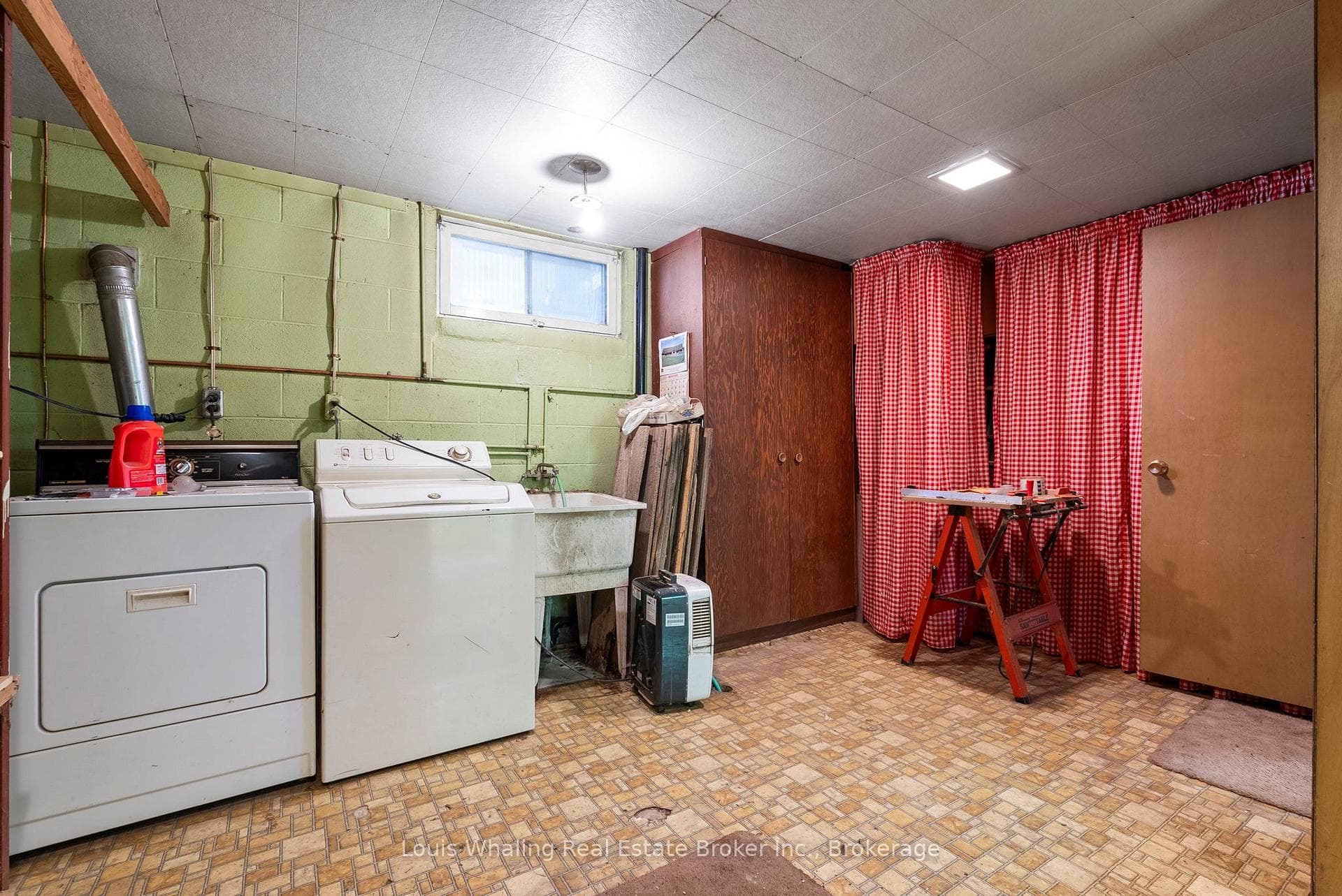 61 8th Street photo 17