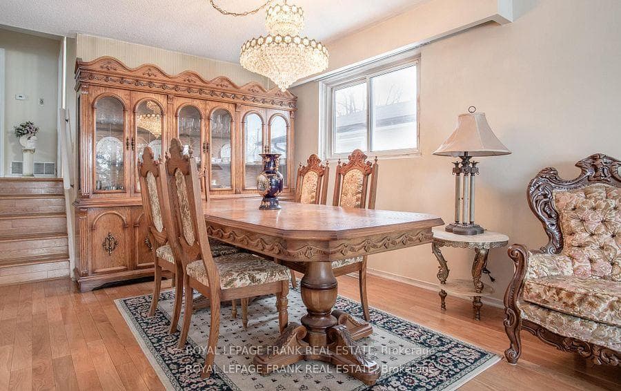 1273 Belair Crescent photo 10