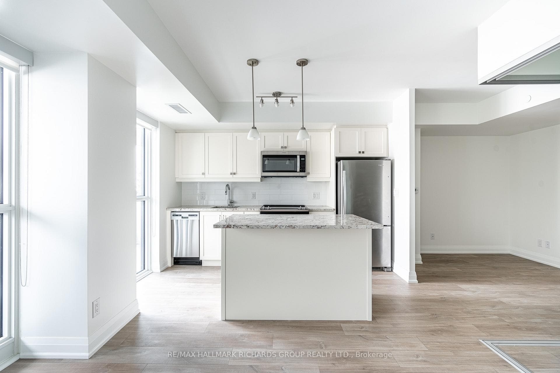1400 Kingston Road Unit 205 photo 11
