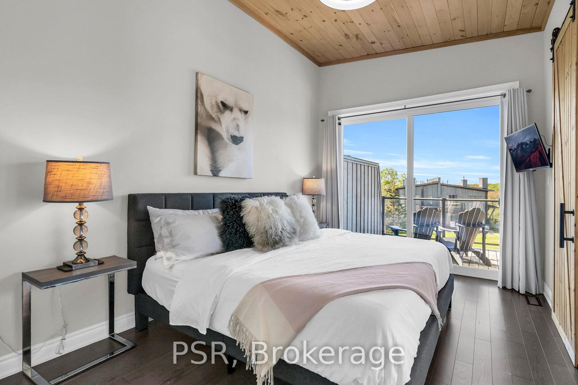 44 Carrick Trail photo 23