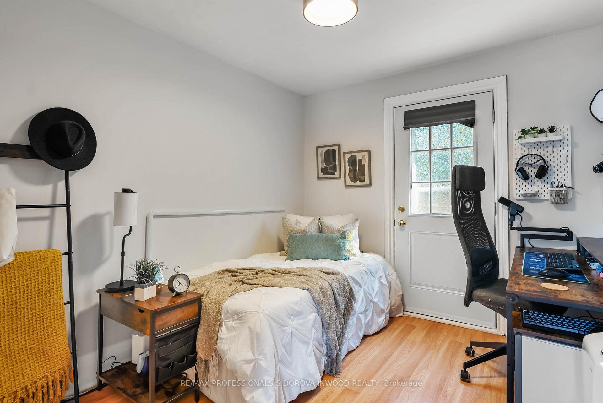 45 Stephen Drive photo 18