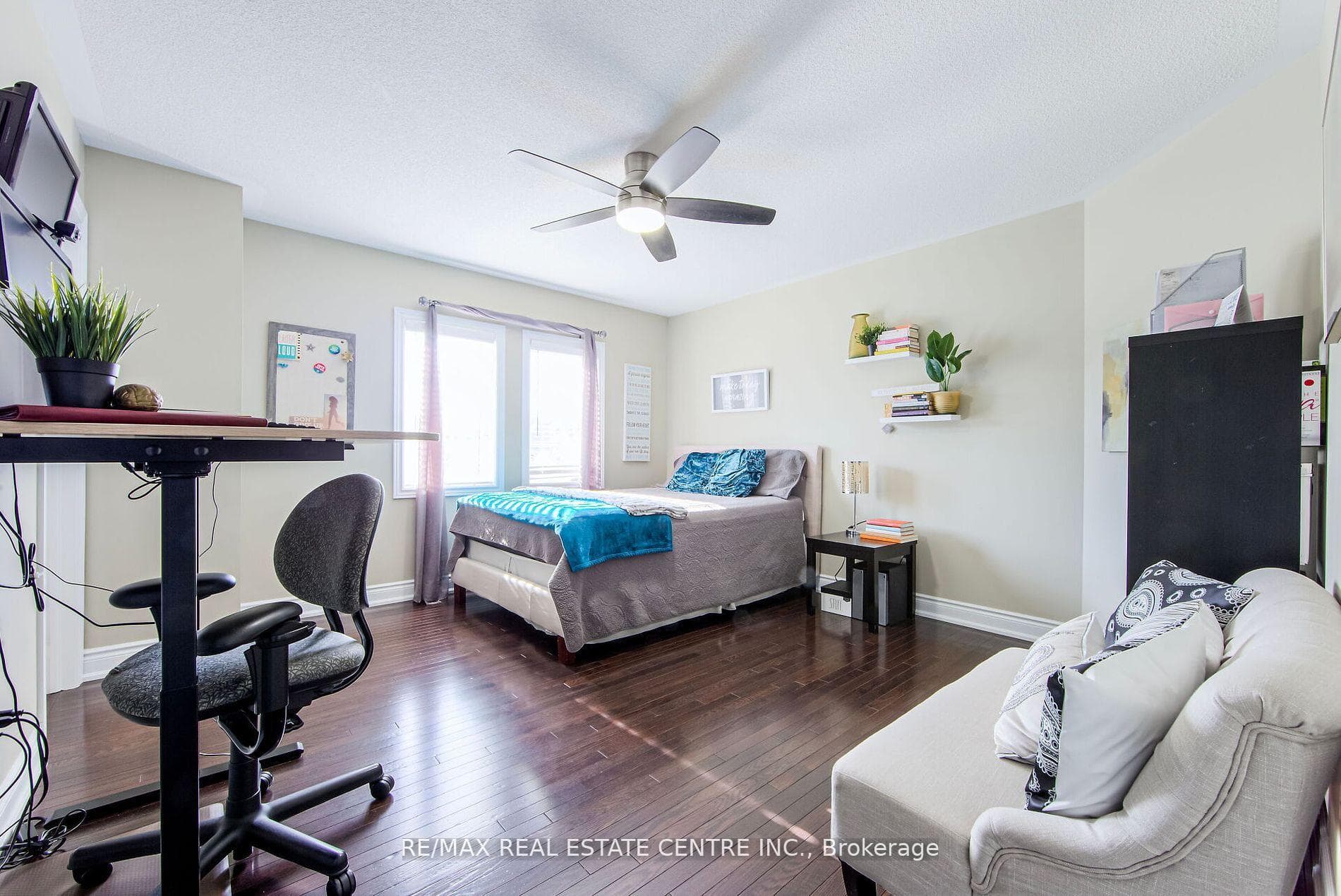 30 Deanston Court photo 27
