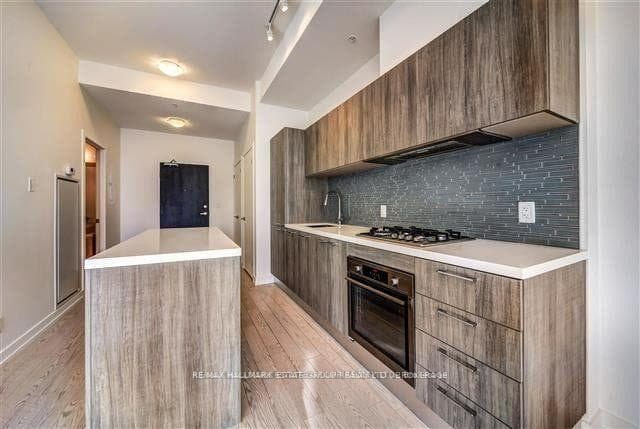 2 Bellefair Avenue Unit 303 photo 5