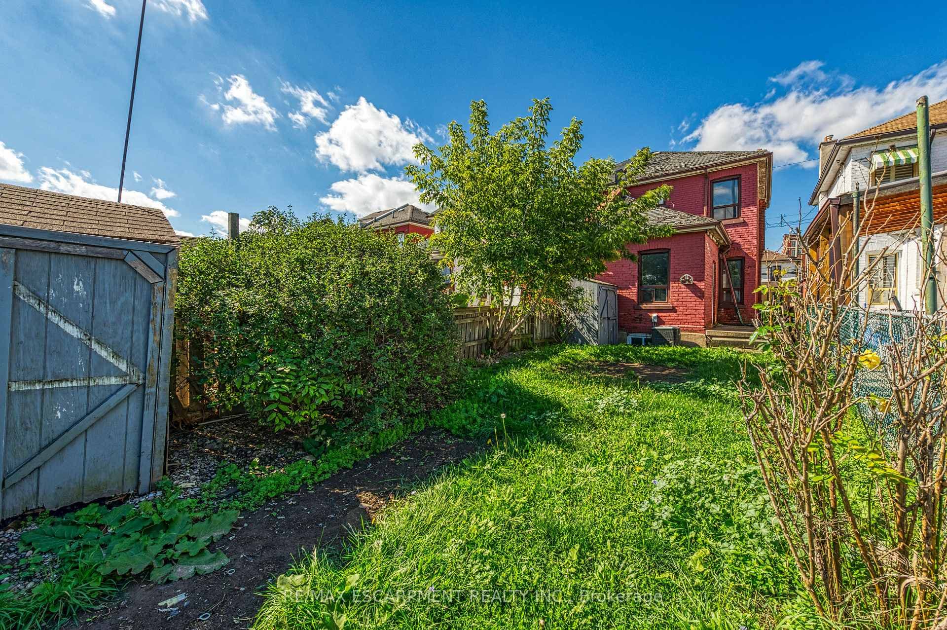 36 Fullerton Avenue photo 5