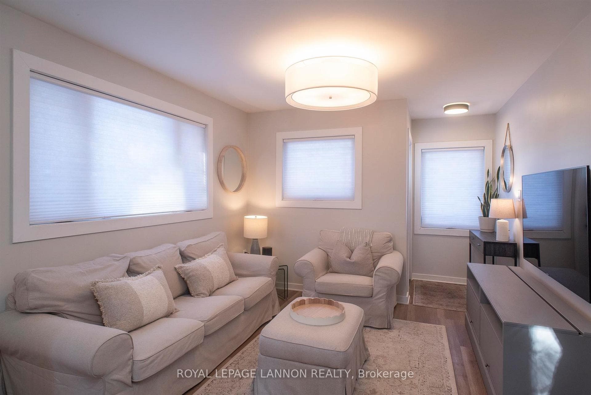 253 Kenogami Avenue photo 2