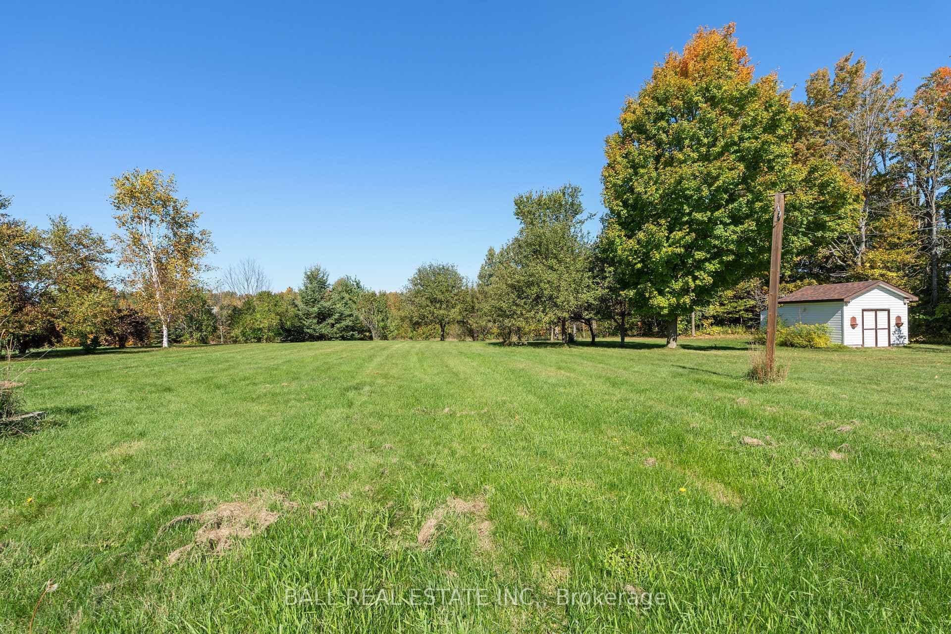732 Ford Crescent photo 45