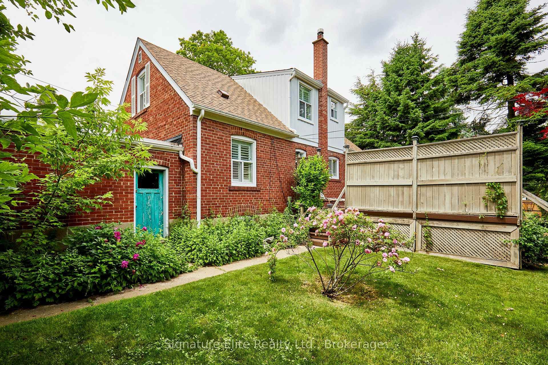 45 Heathfield Drive photo 32