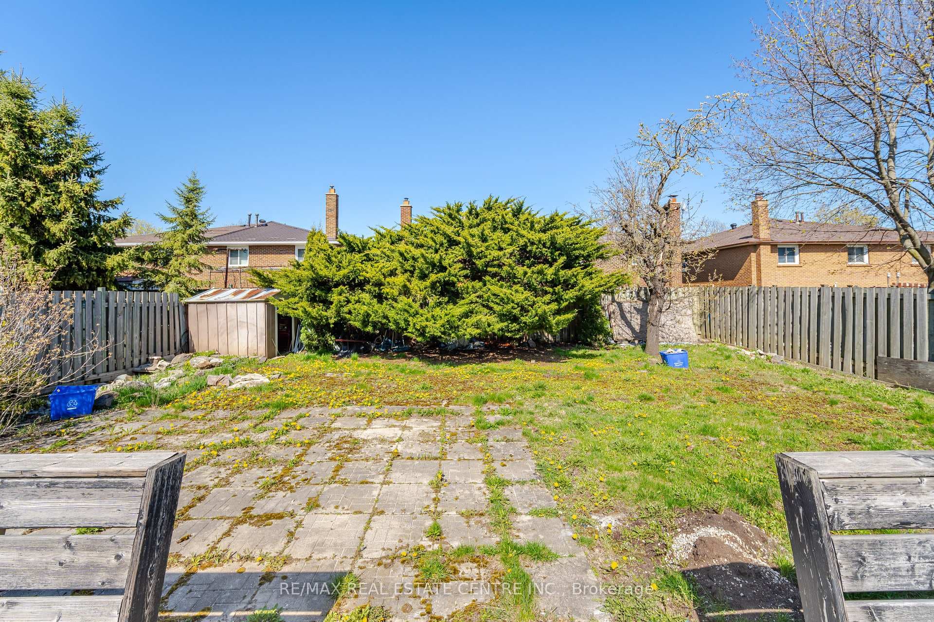 240 Rutherford Road photo 19