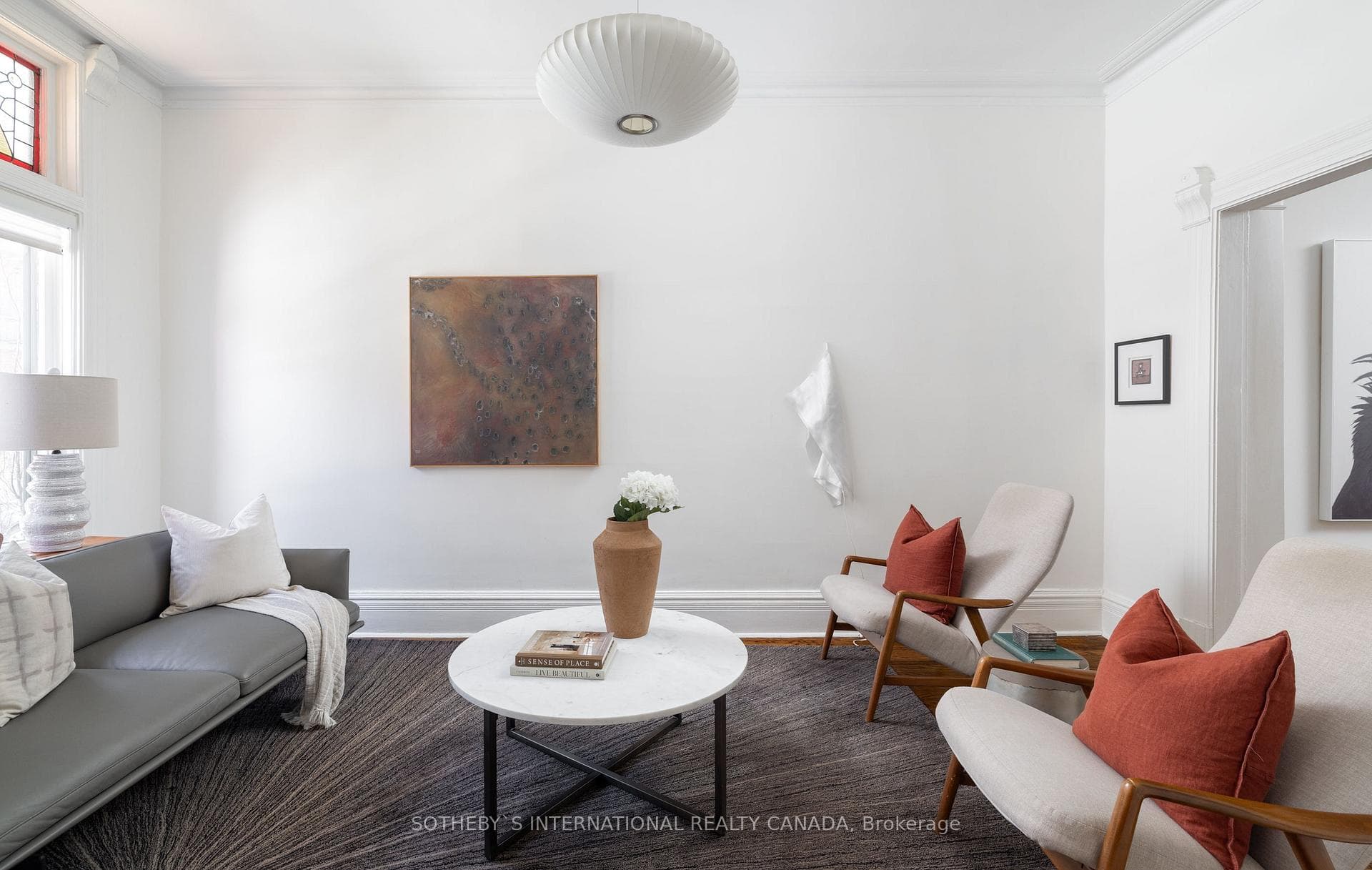 10 Laurier Avenue photo 6