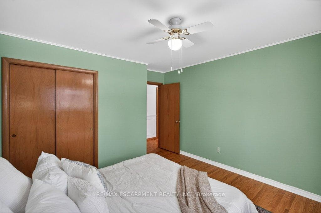 324 Woodworth Drive photo 26