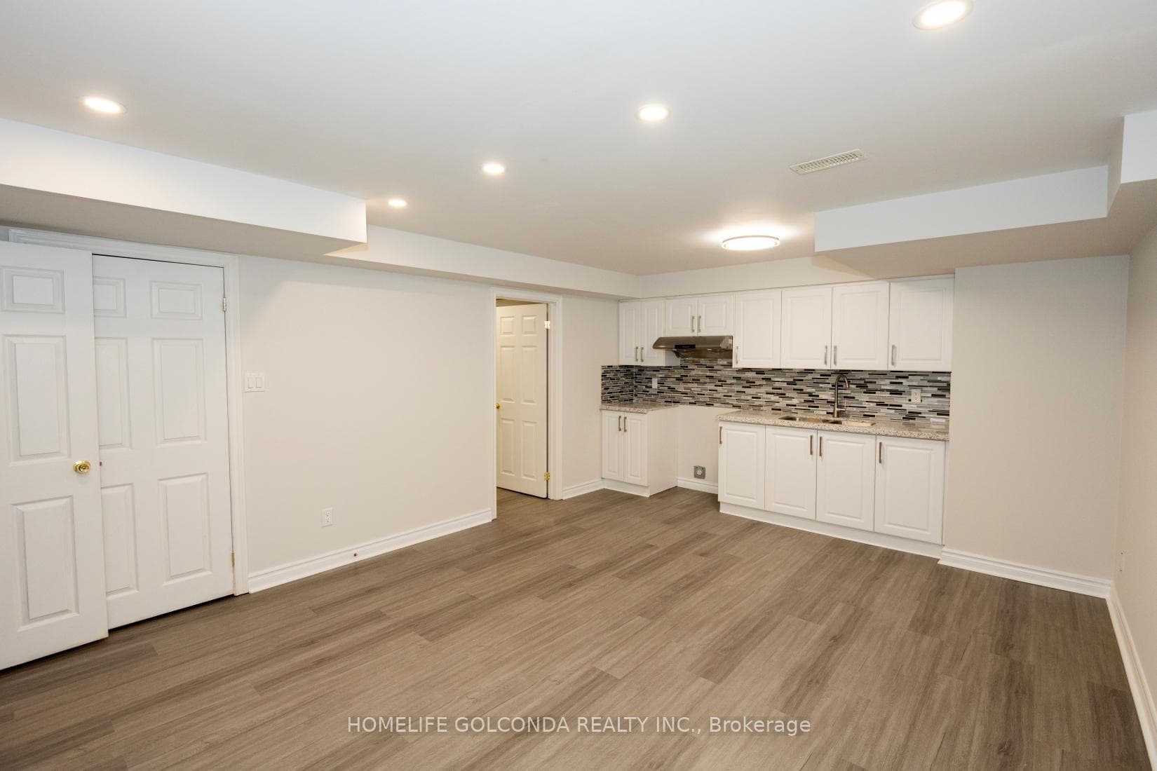 basement kitchen