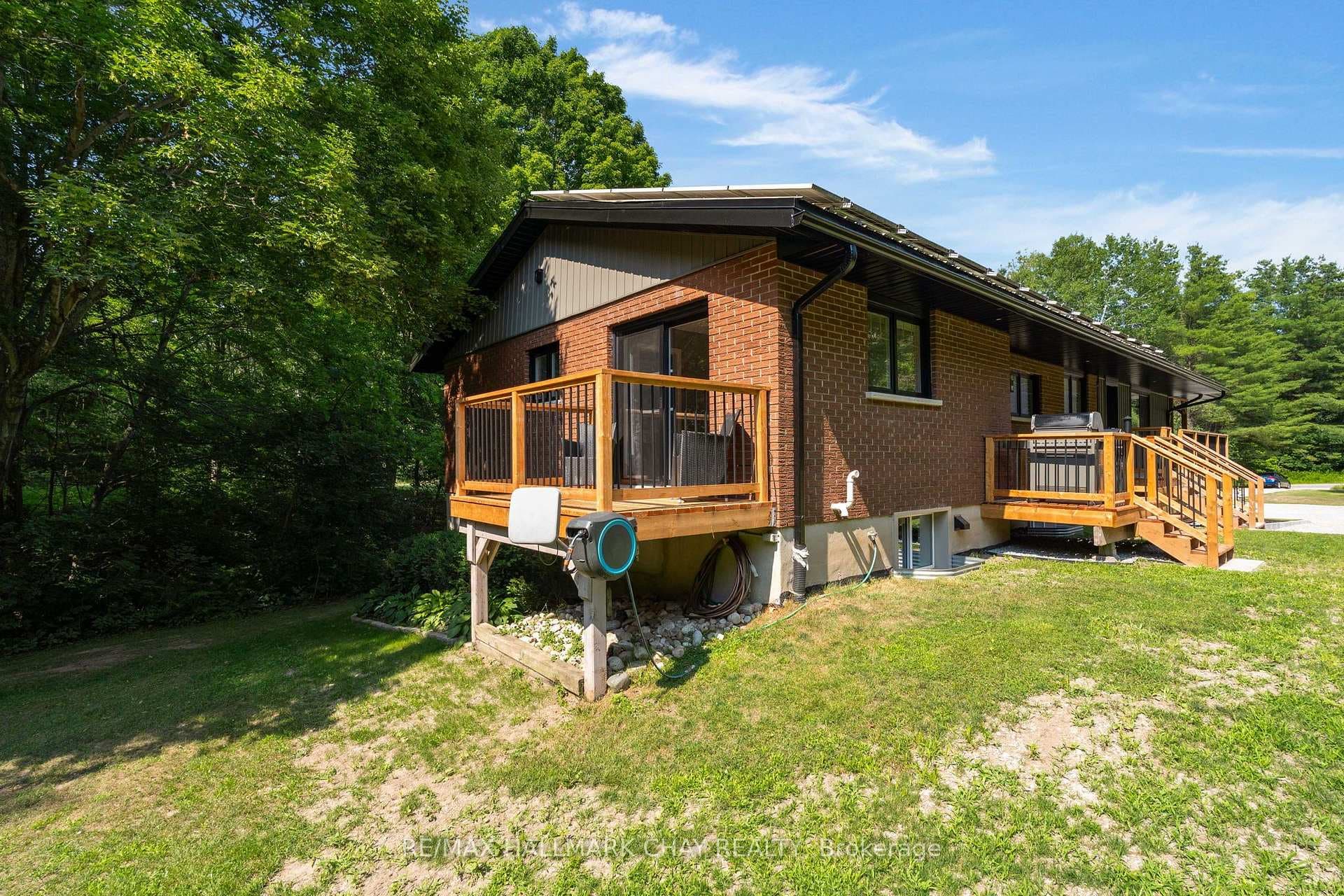 780 Marshall Road, Tiny