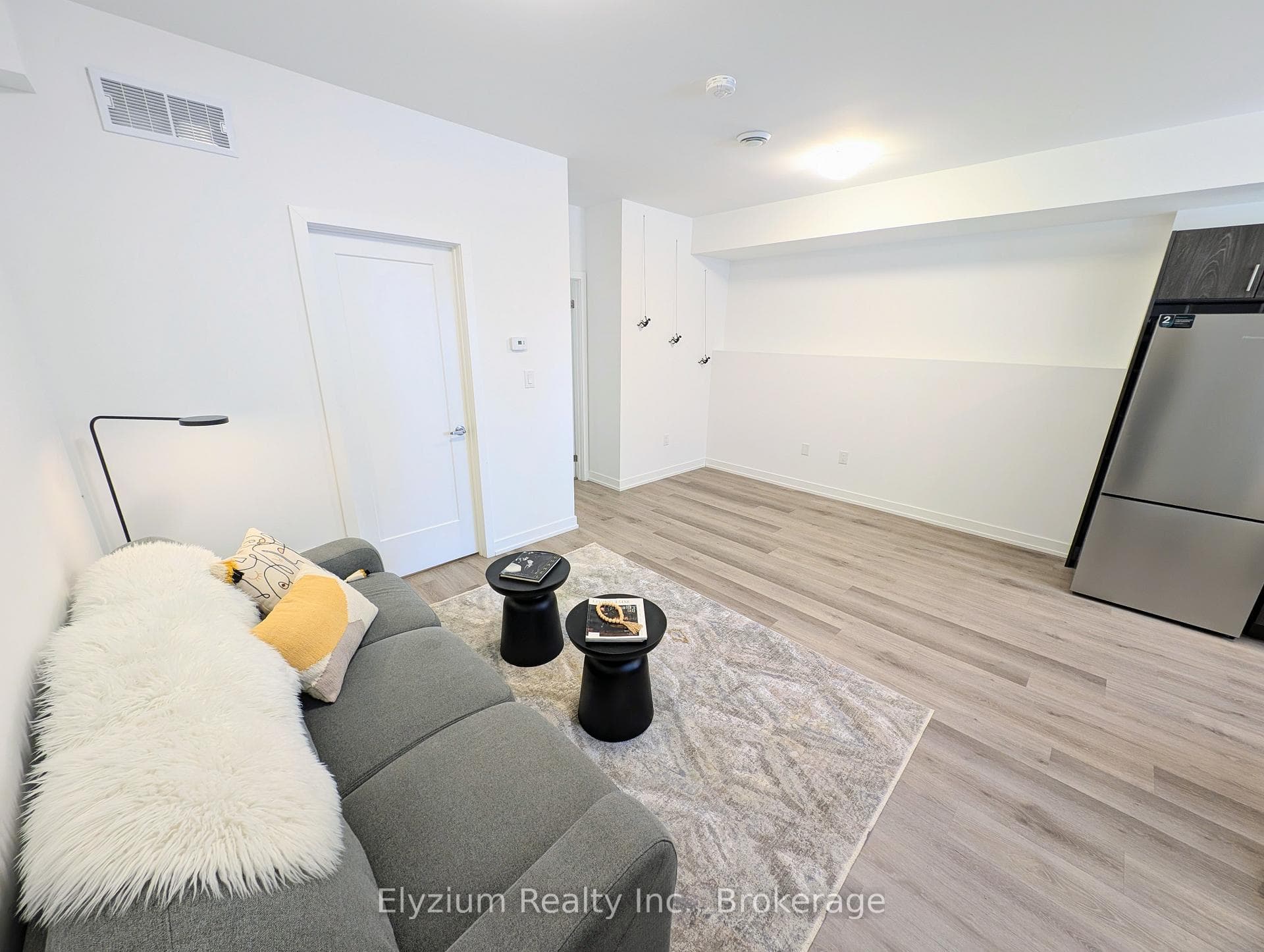 781 Clare Avenue Unit 211 photo 8