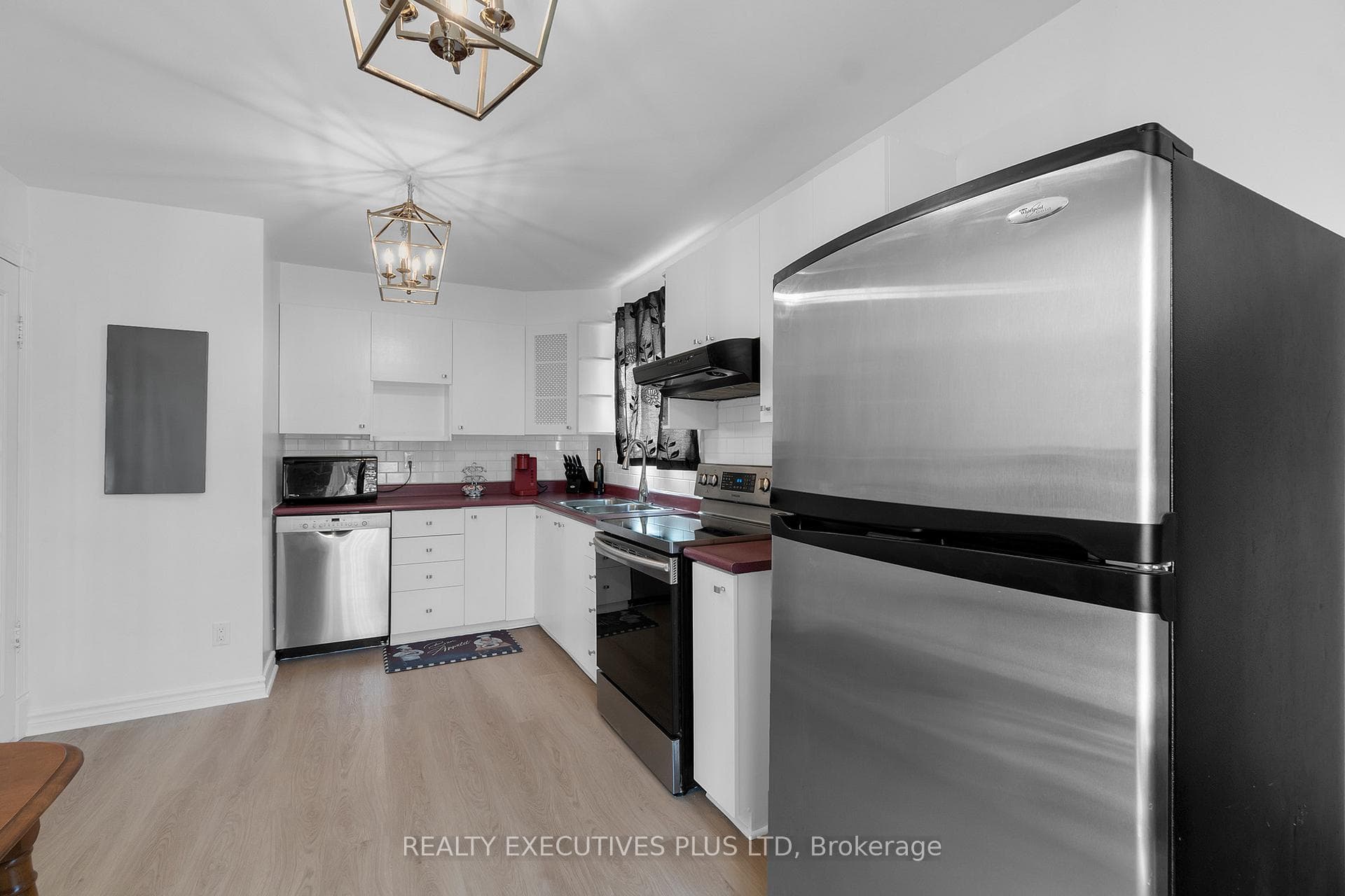 38 Huntingwood Crescent photo 13