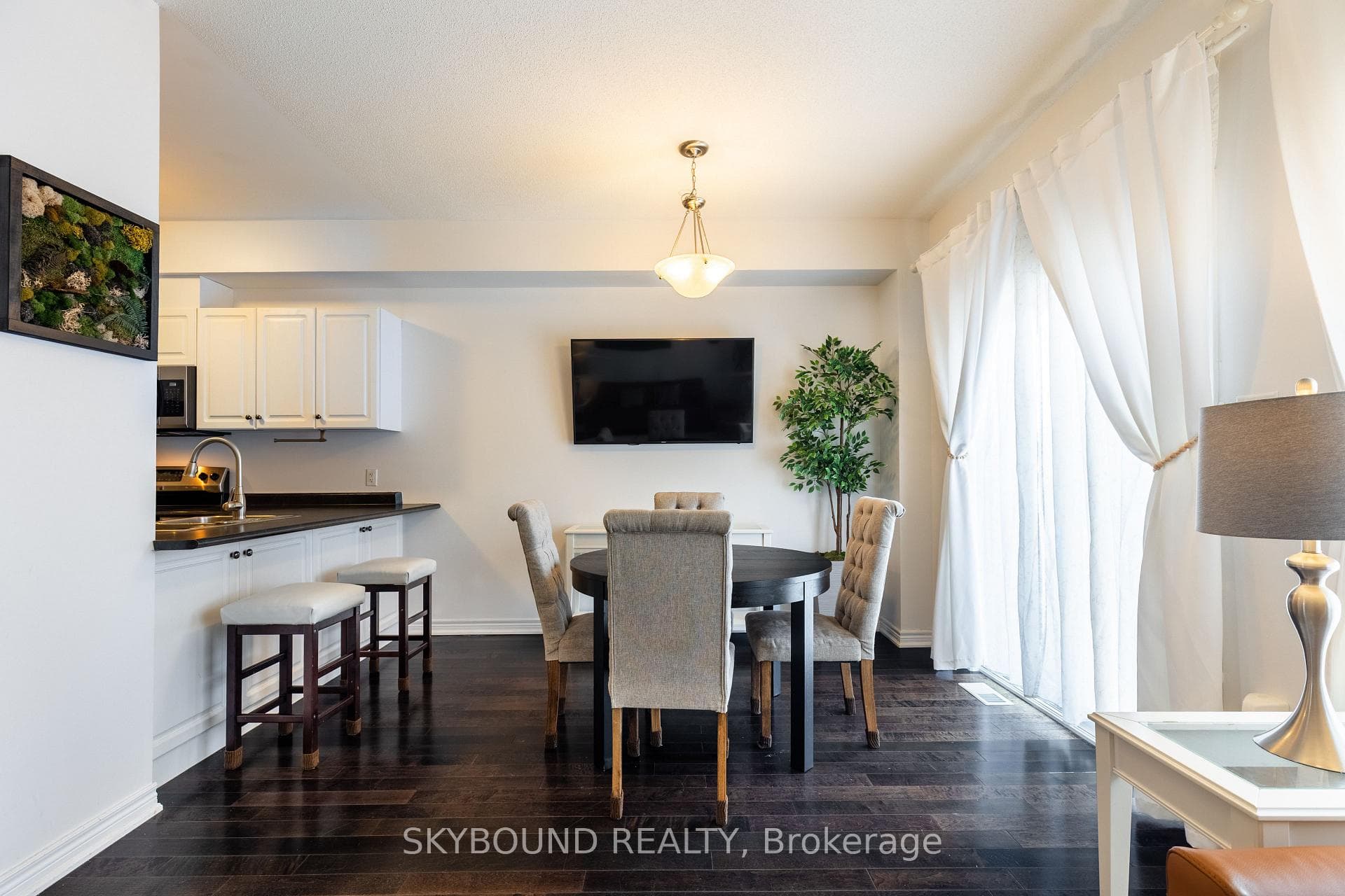 257 Carla Avenue Unit 12 photo 15