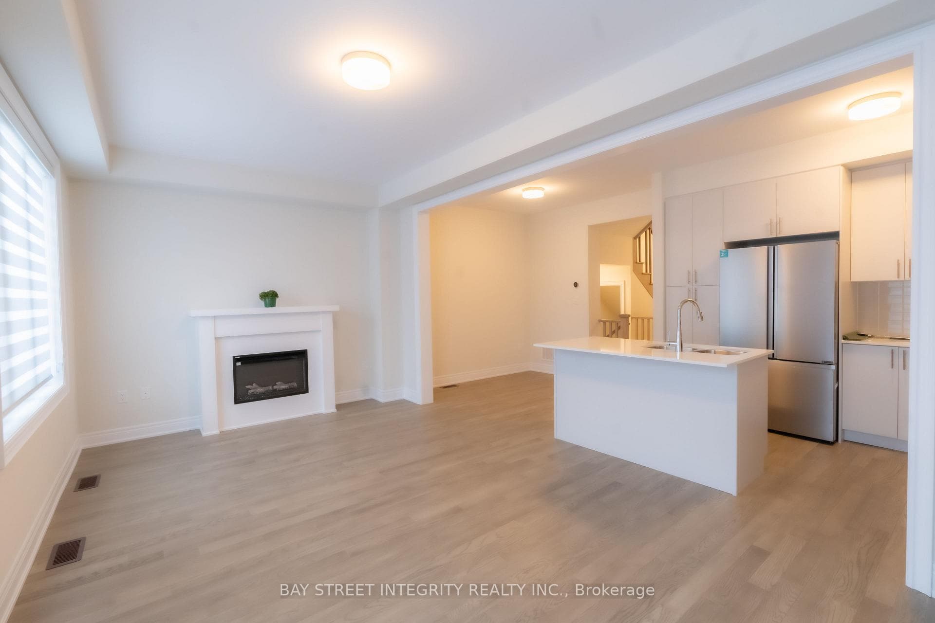 2184 Postmaster Drive Unit 11 photo 8