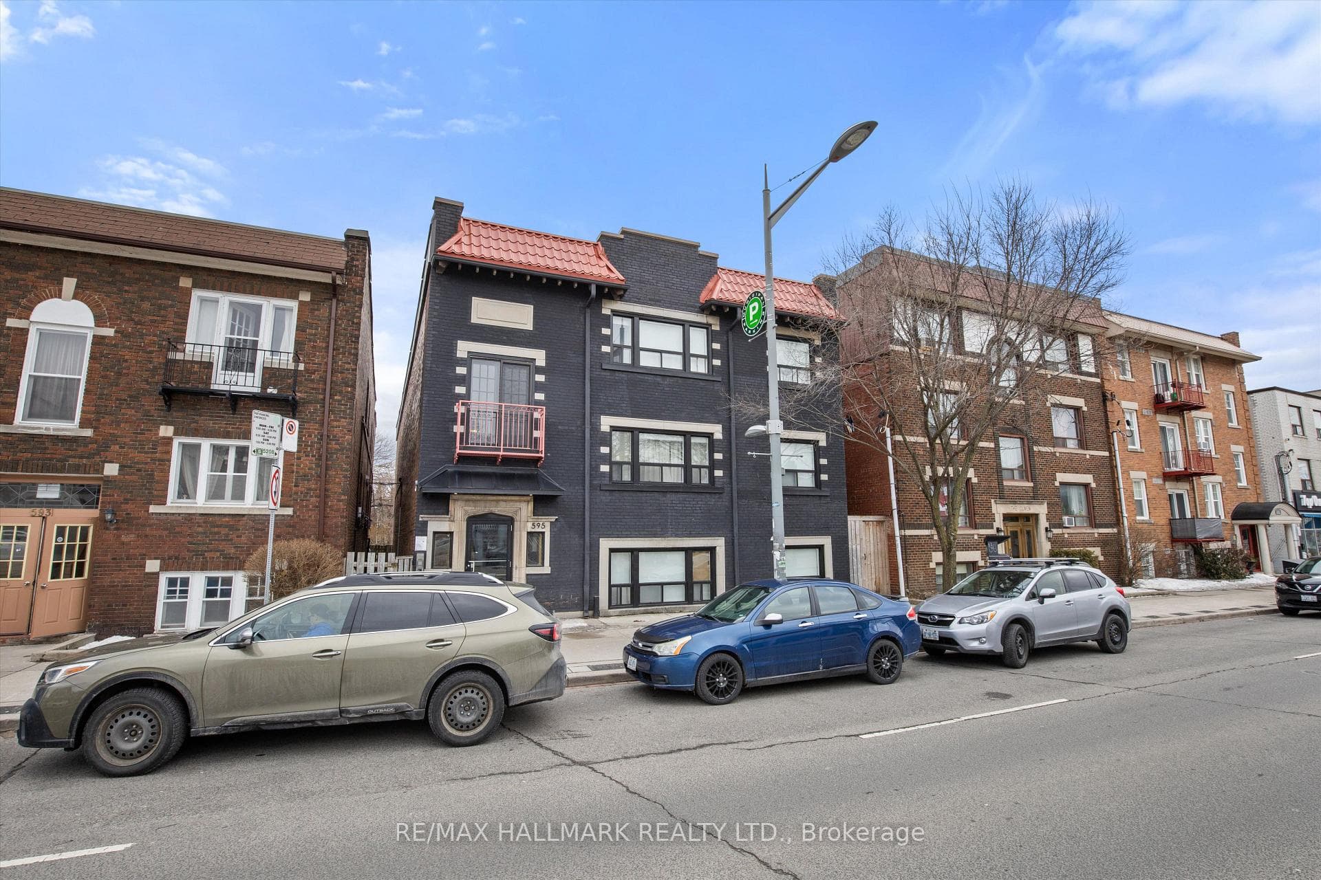 595 St Clair Avenue Unit 15 photo 2