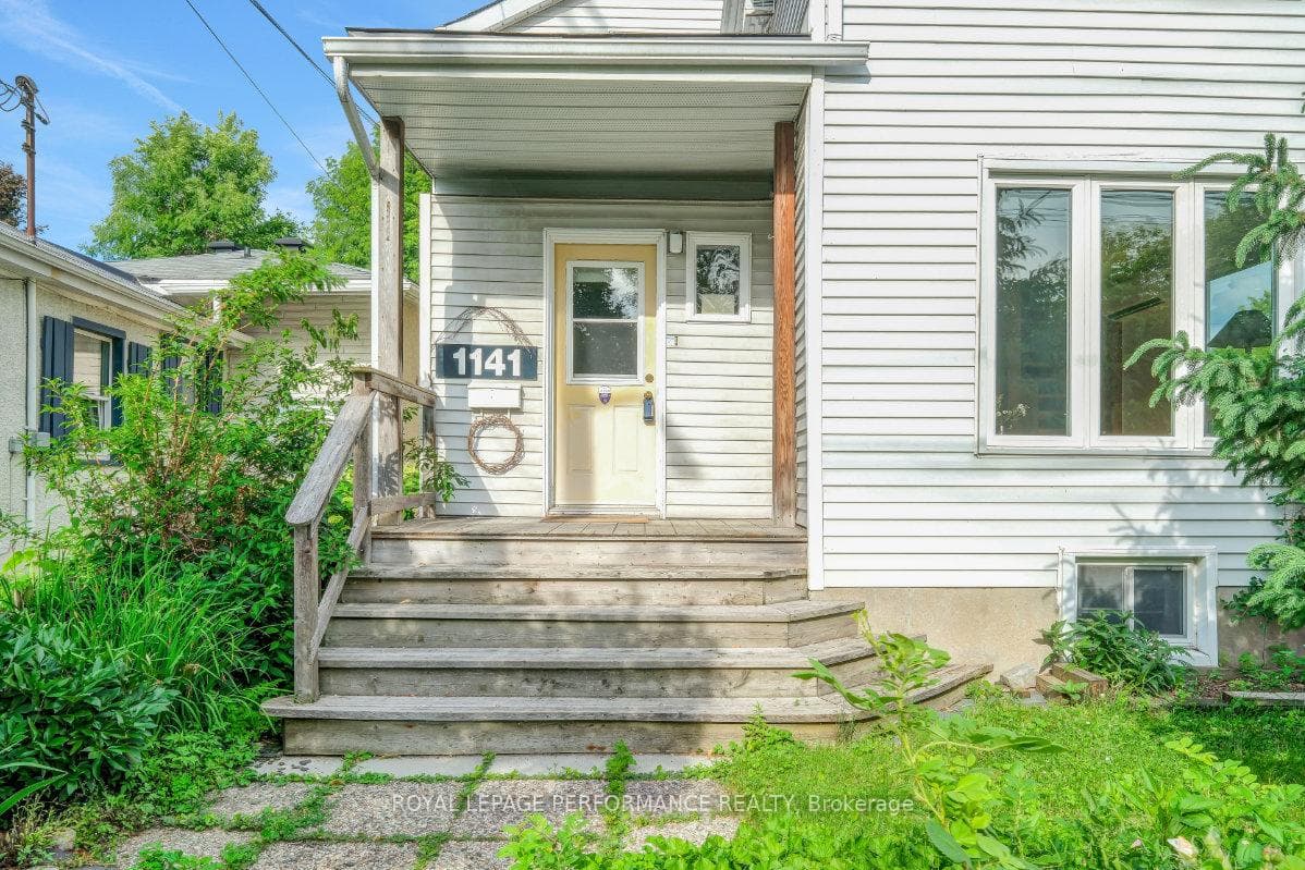 1141 North River Road photo 2