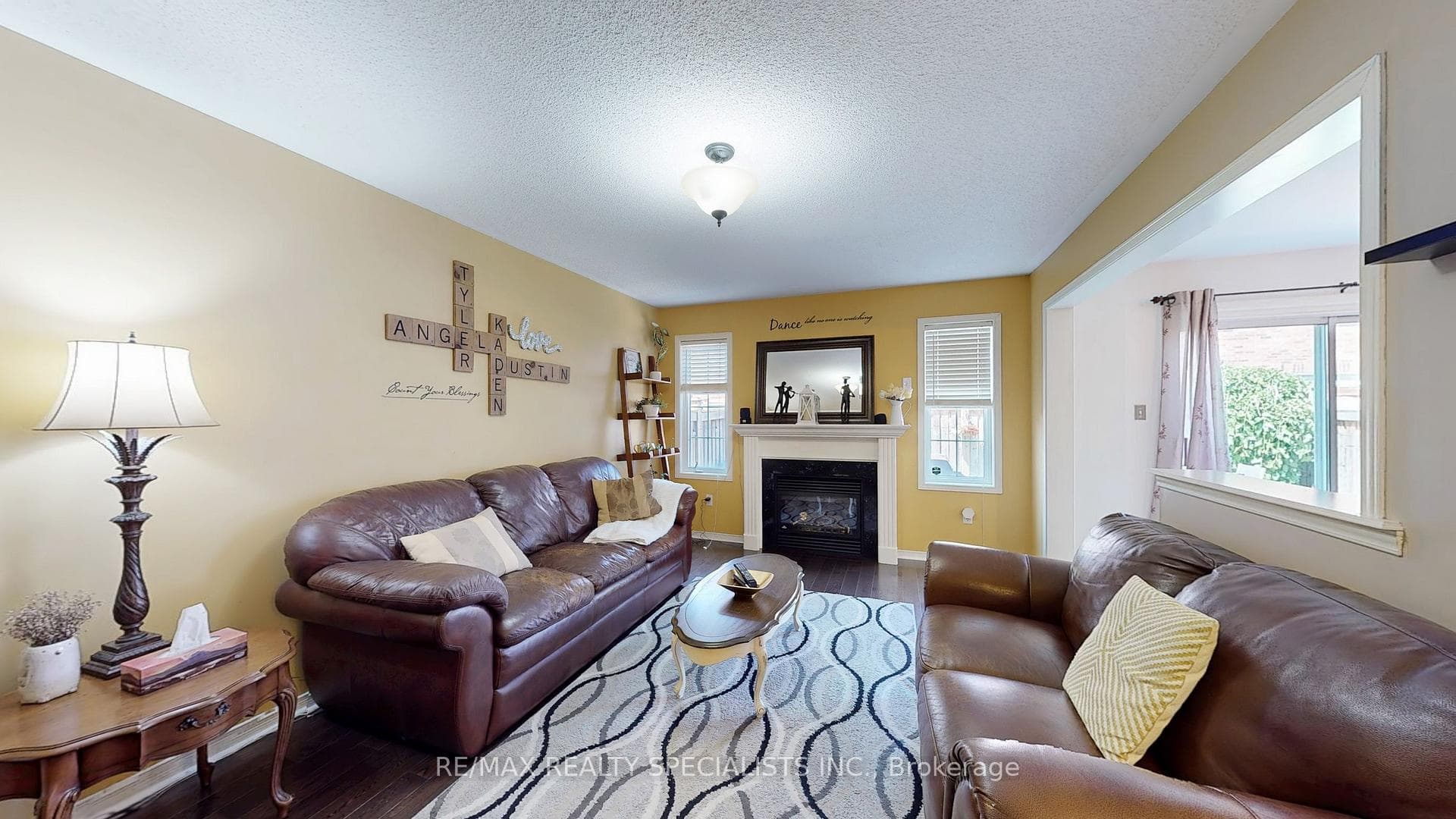 482 Grant Way photo 12