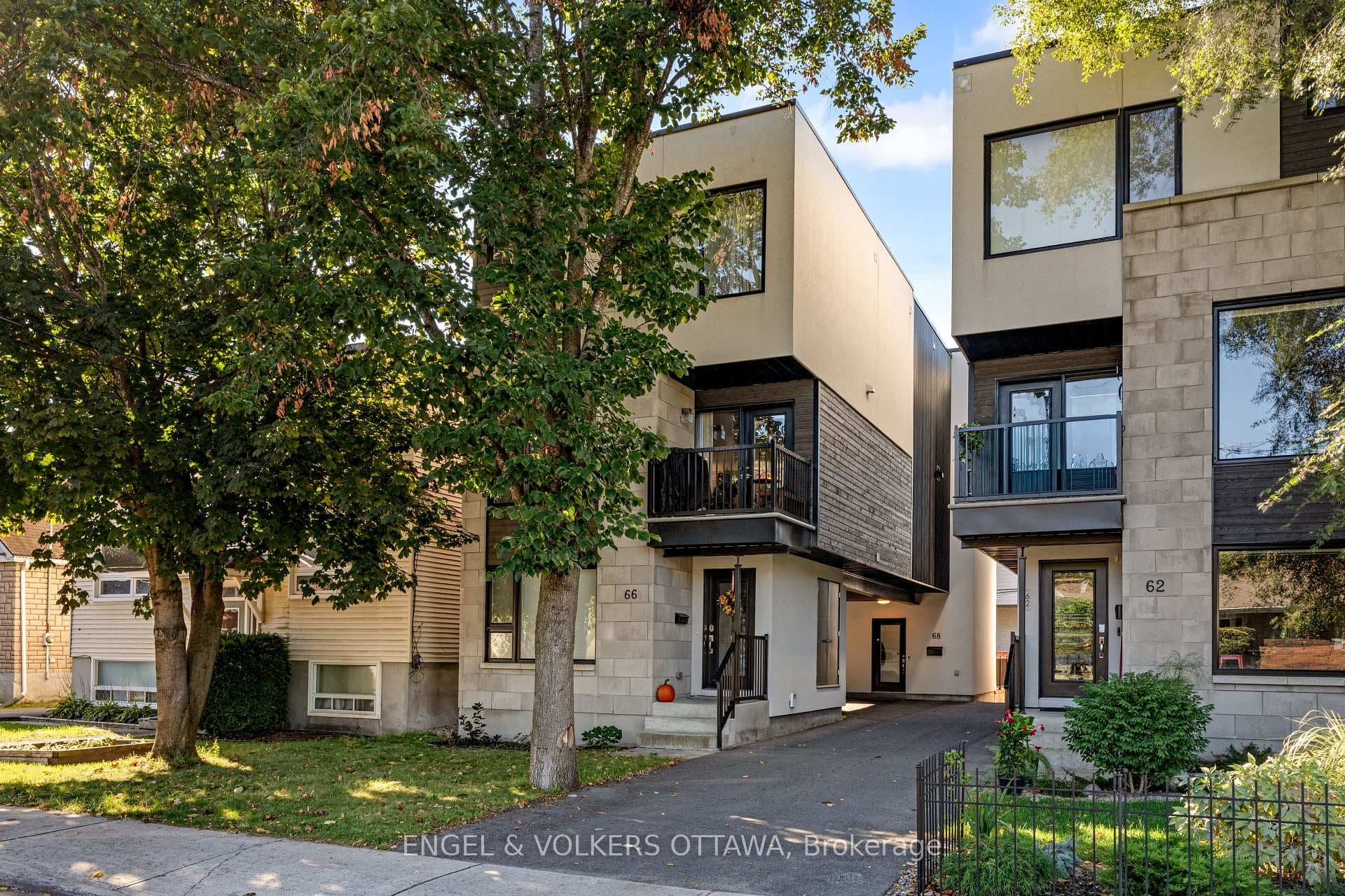 68 Jolliet Avenue photo 1