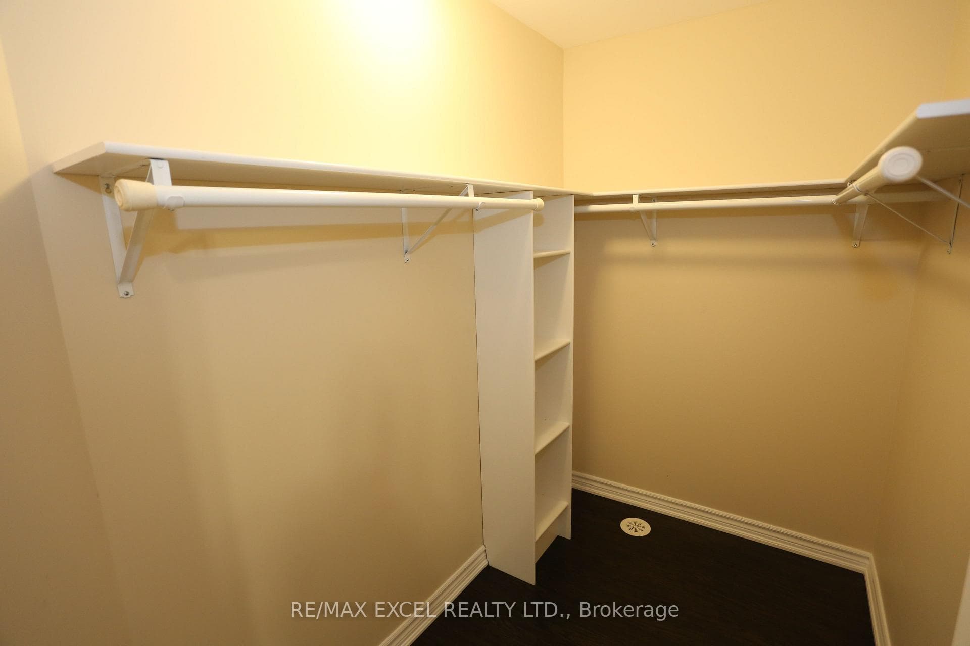 4582 16th Avenue photo 15