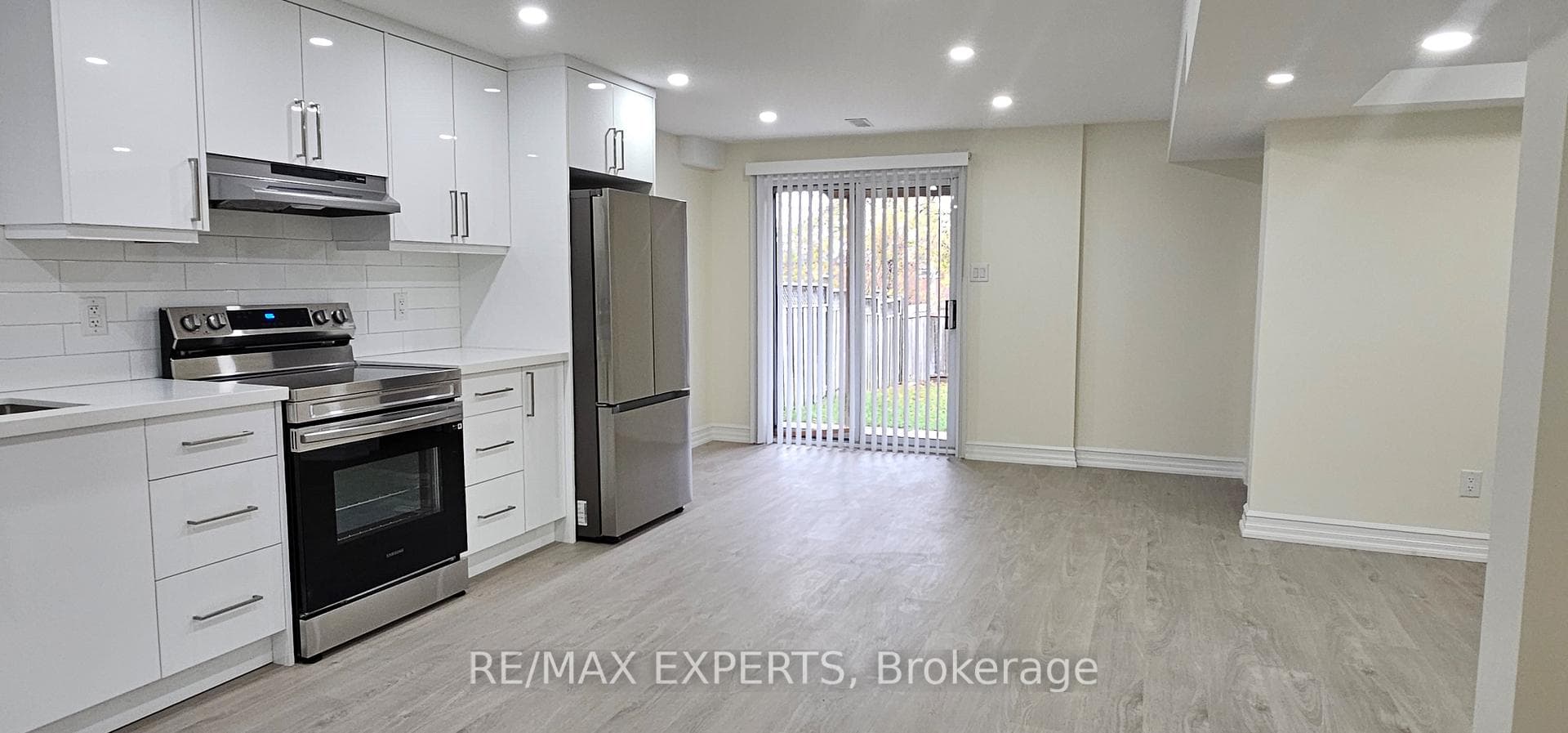 221 Matthew Drive photo 26