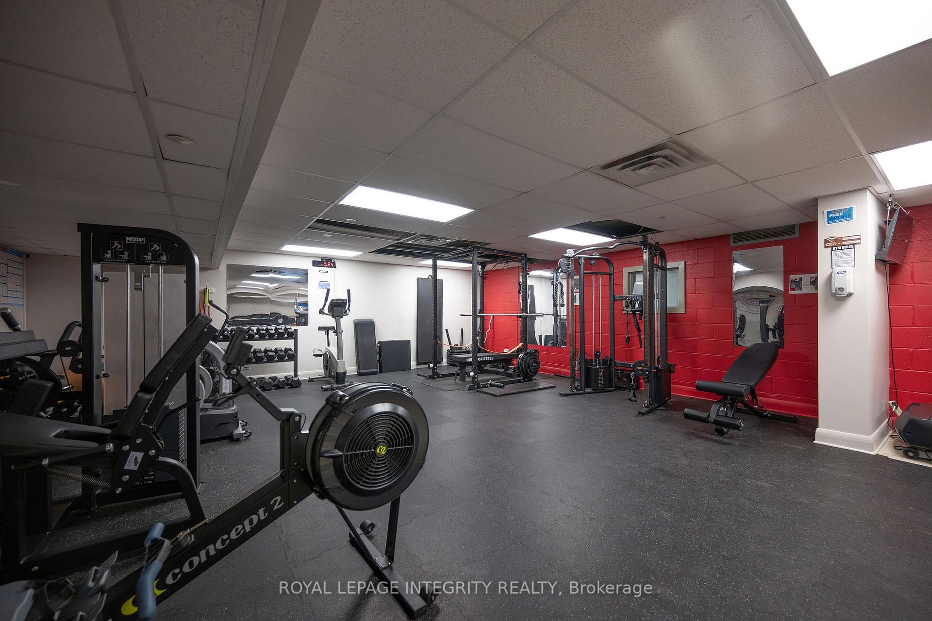2951 Riverside Drive Unit 305 photo 44