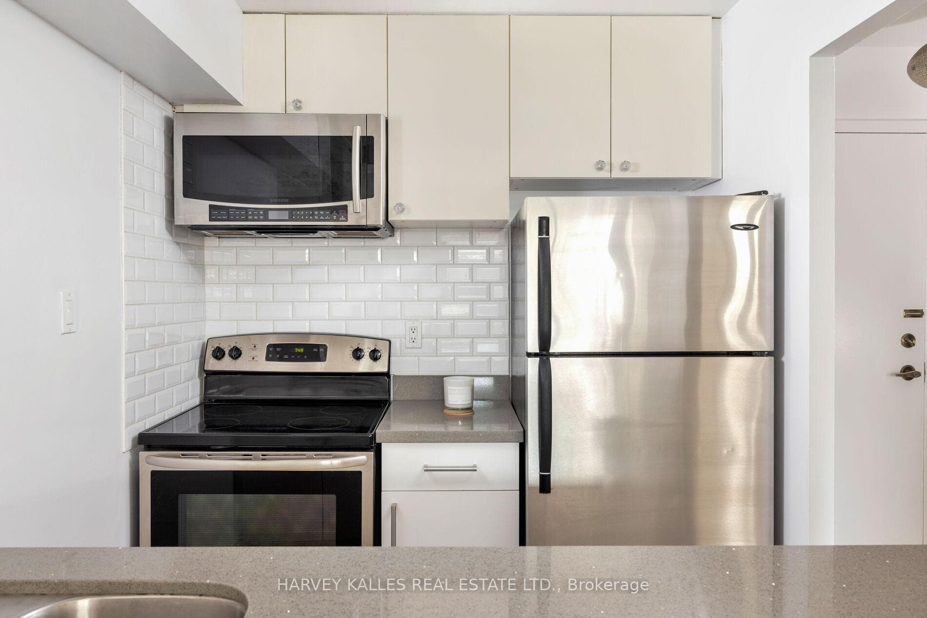 80 St Patrick Street Unit 219 photo 27