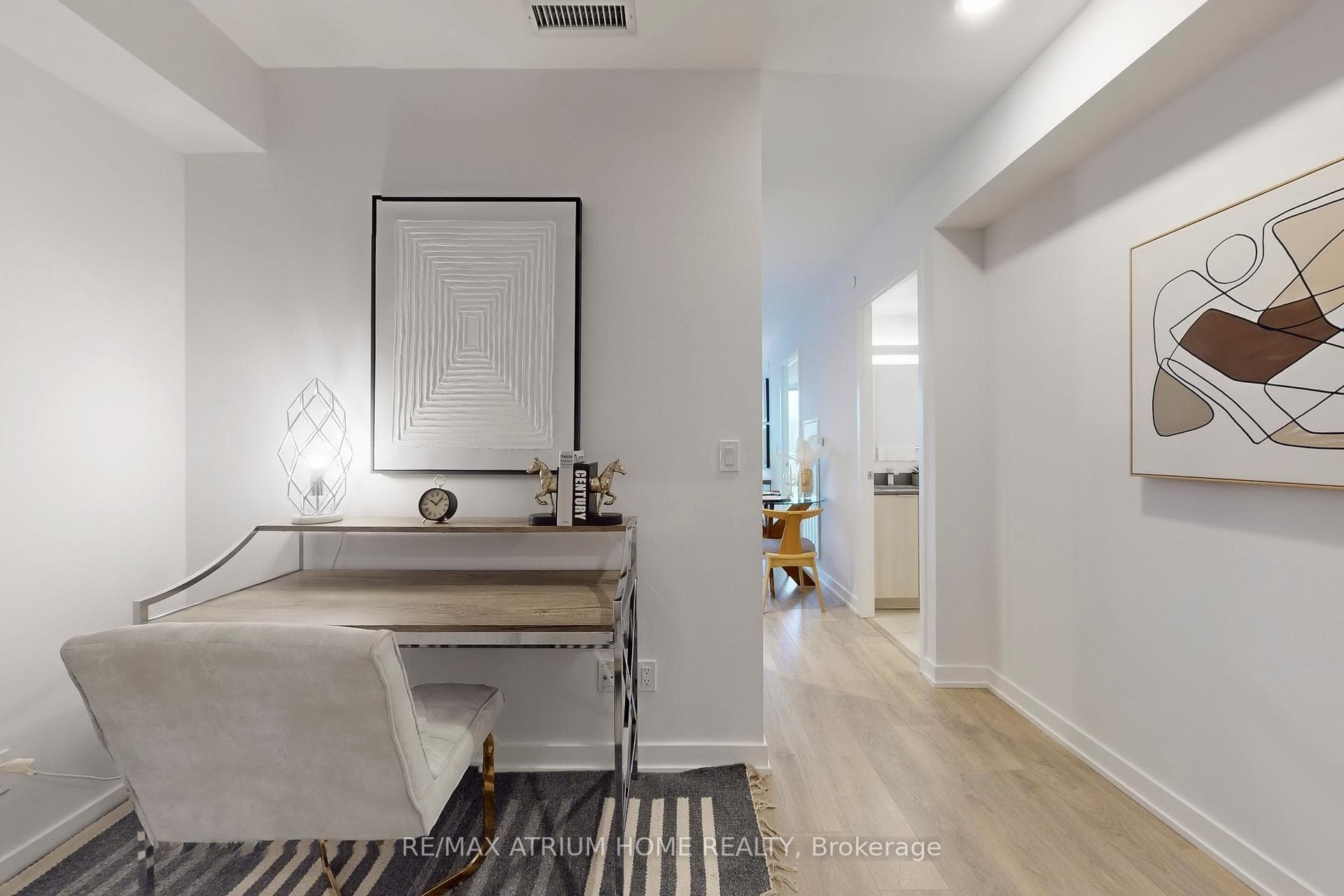 501 Yonge Street Unit 2611 photo 40