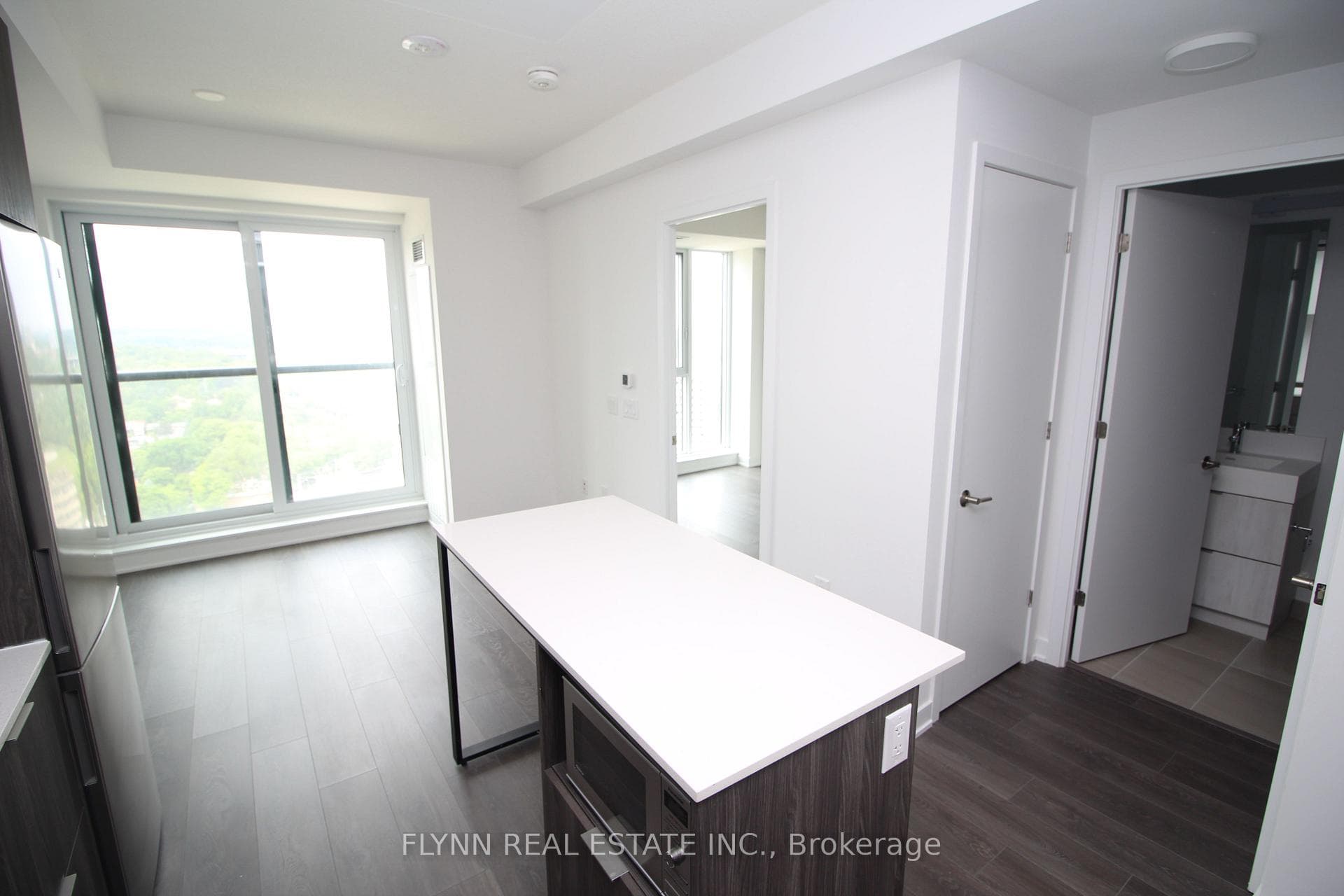 130 River Street Unit 2509 photo 2