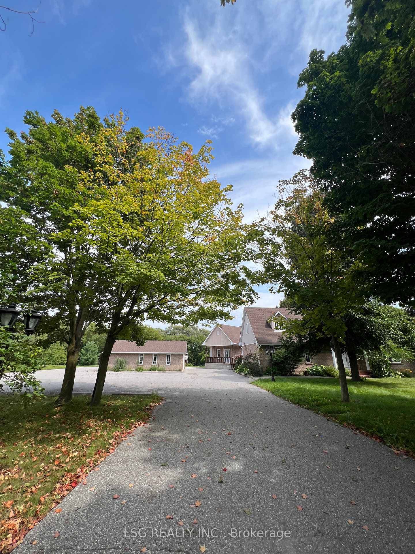 3051 Courtice Road photo 2