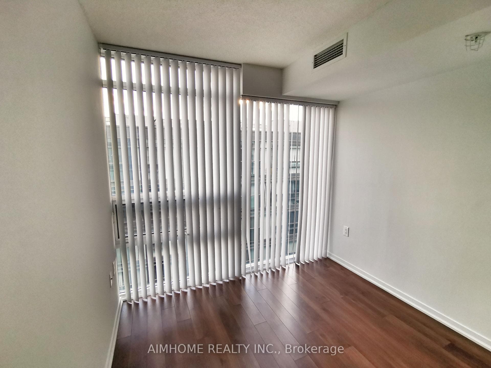36 Lisgar Street Unit 2207E photo 6