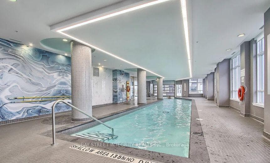9199 Yonge Street Unit 601SE photo 16