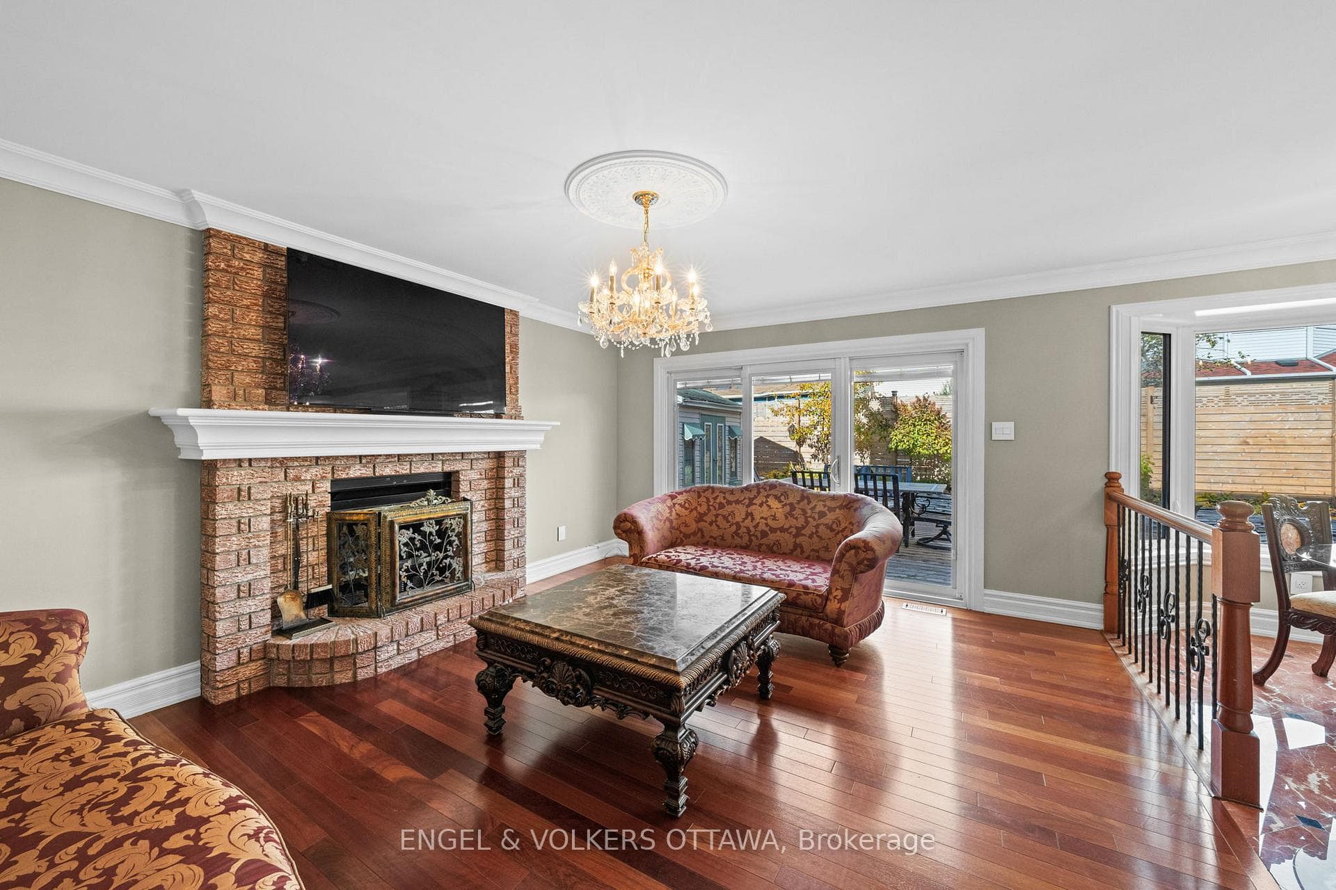 563 Merkley Drive photo 13