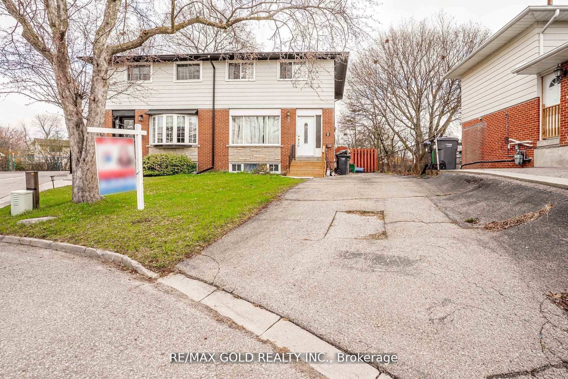 9 Mordon Court photo 30